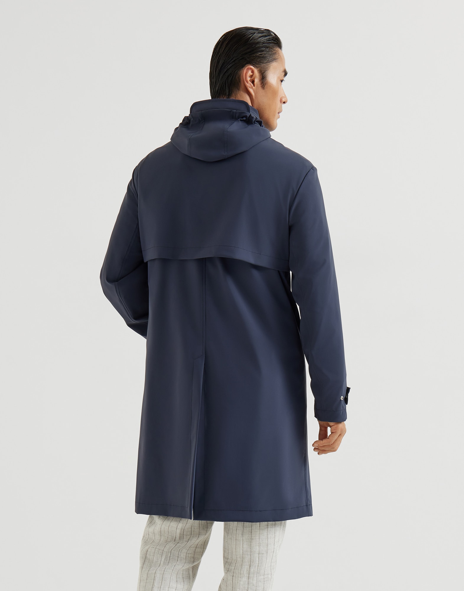 メンズ 向け ネイビーブルー アンラインドパーカー | Brunello Cucinelli