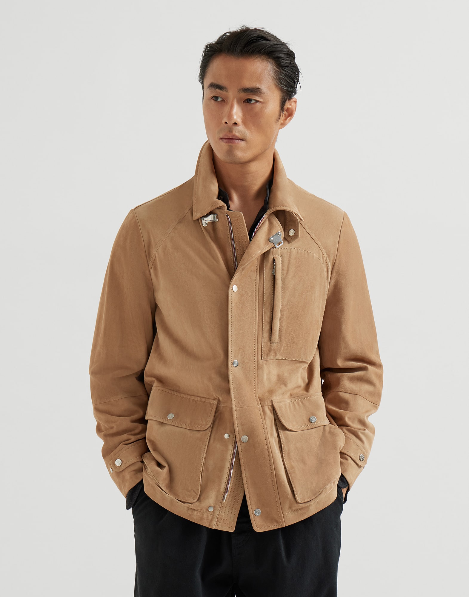 가죽 - 정면 뷰 - 전체 화면으로 보기