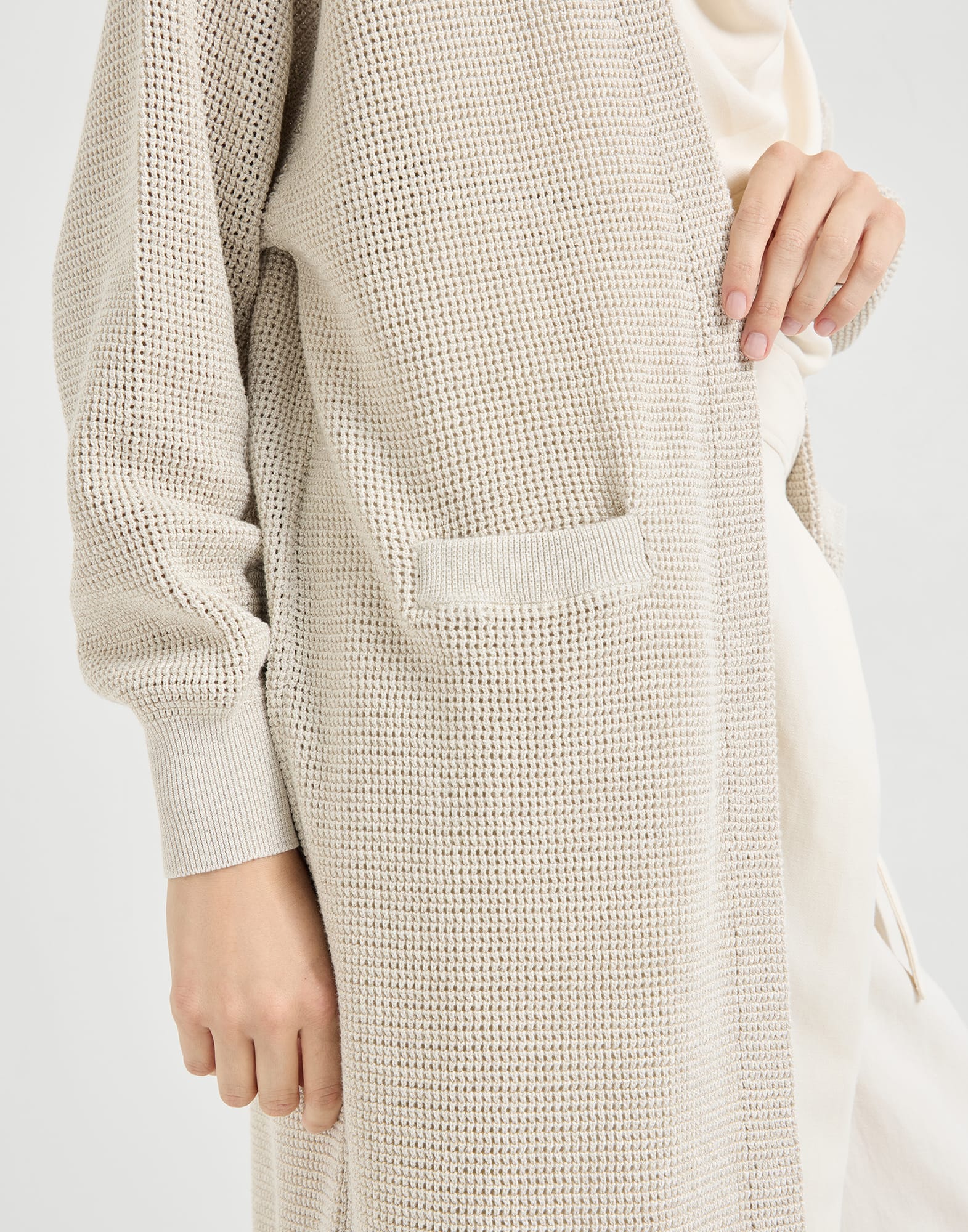 BRUNELLO CUCINELLIスパンコールカシミアカーディガン Sparkling net long cardigan for Woman in Oat | Brunello Cucinelli
