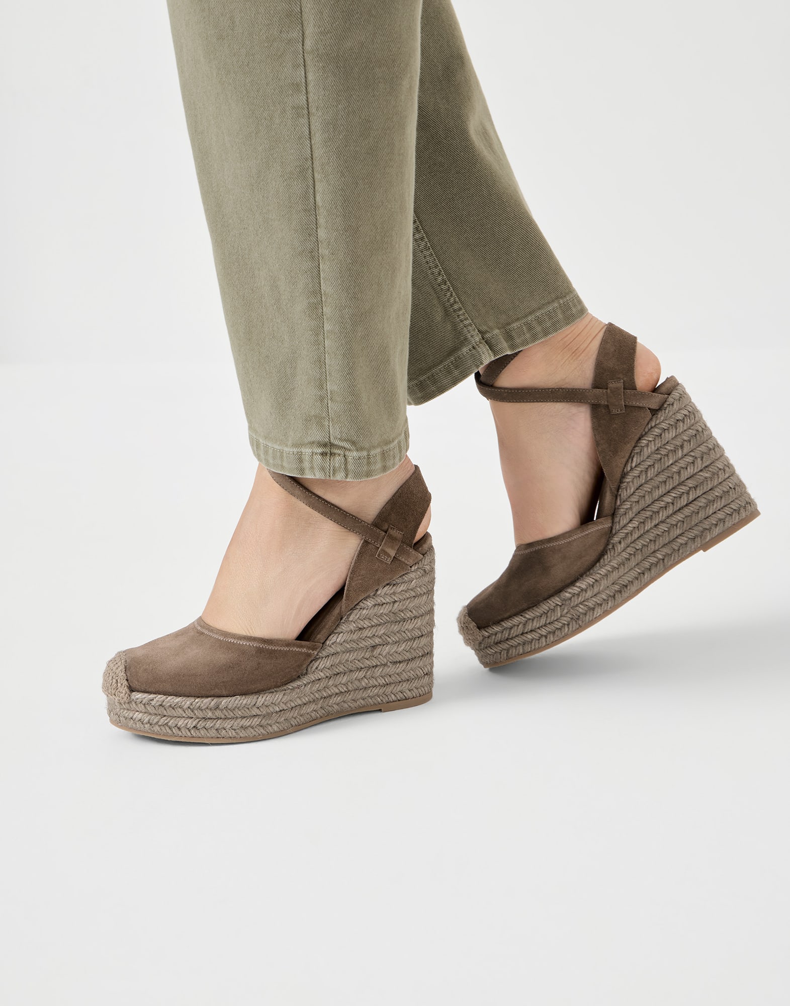 Suede espadrilles for Woman in Brown | Brunello Cucinelli