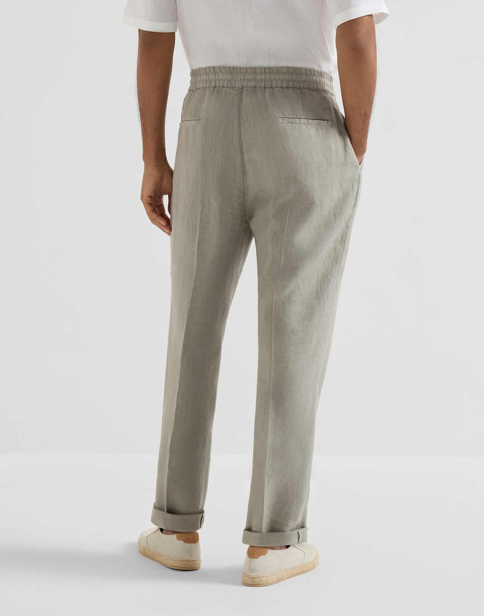 Trousers with drawstring for Man in White | Brunello Cucinelli