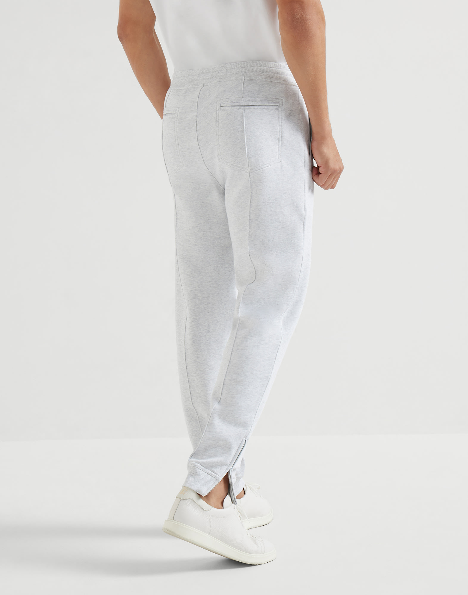 Trousers with crête for Man in Off-White | Brunello Cucinelli
