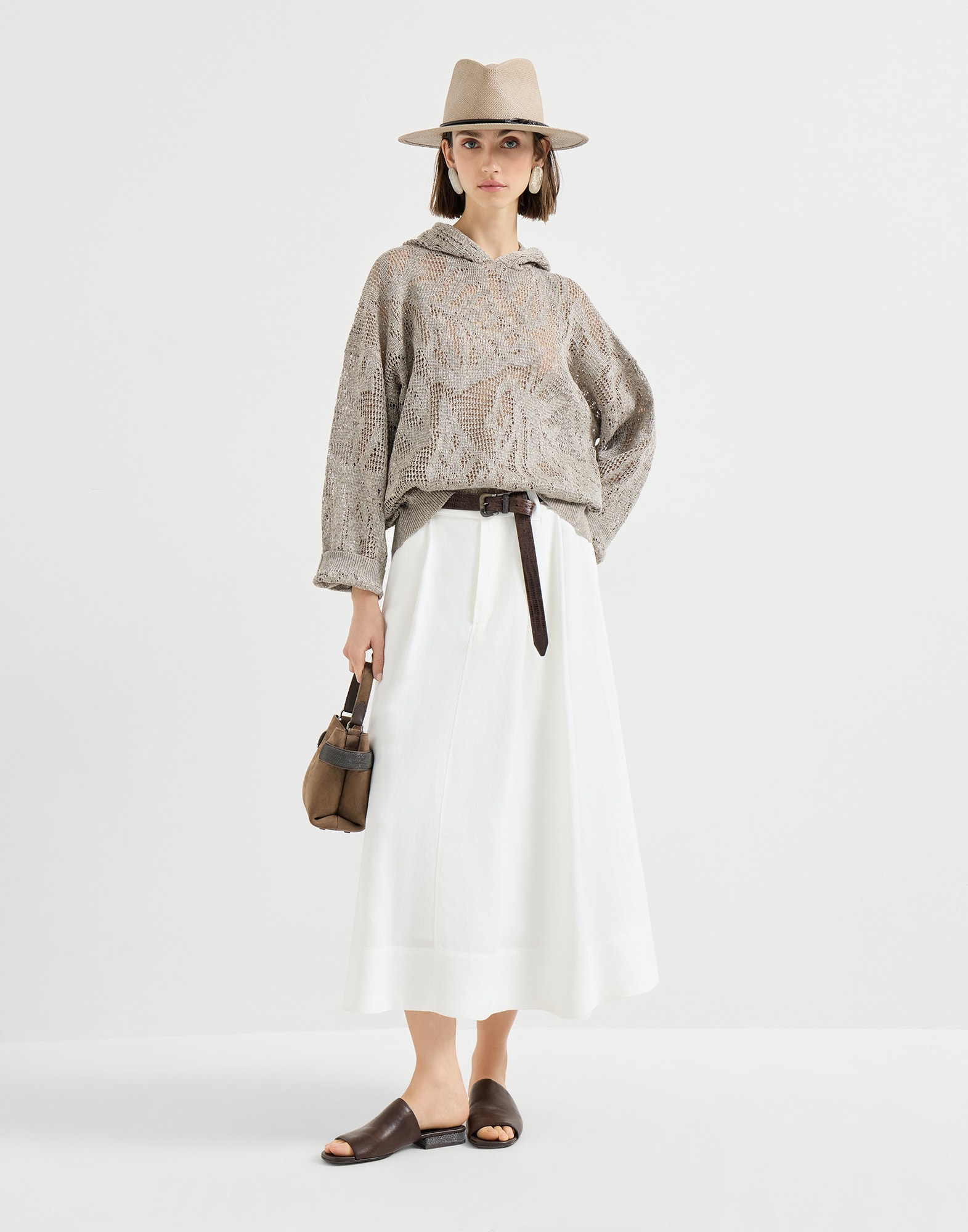 261WOUTFITEXTRA4C image number 0