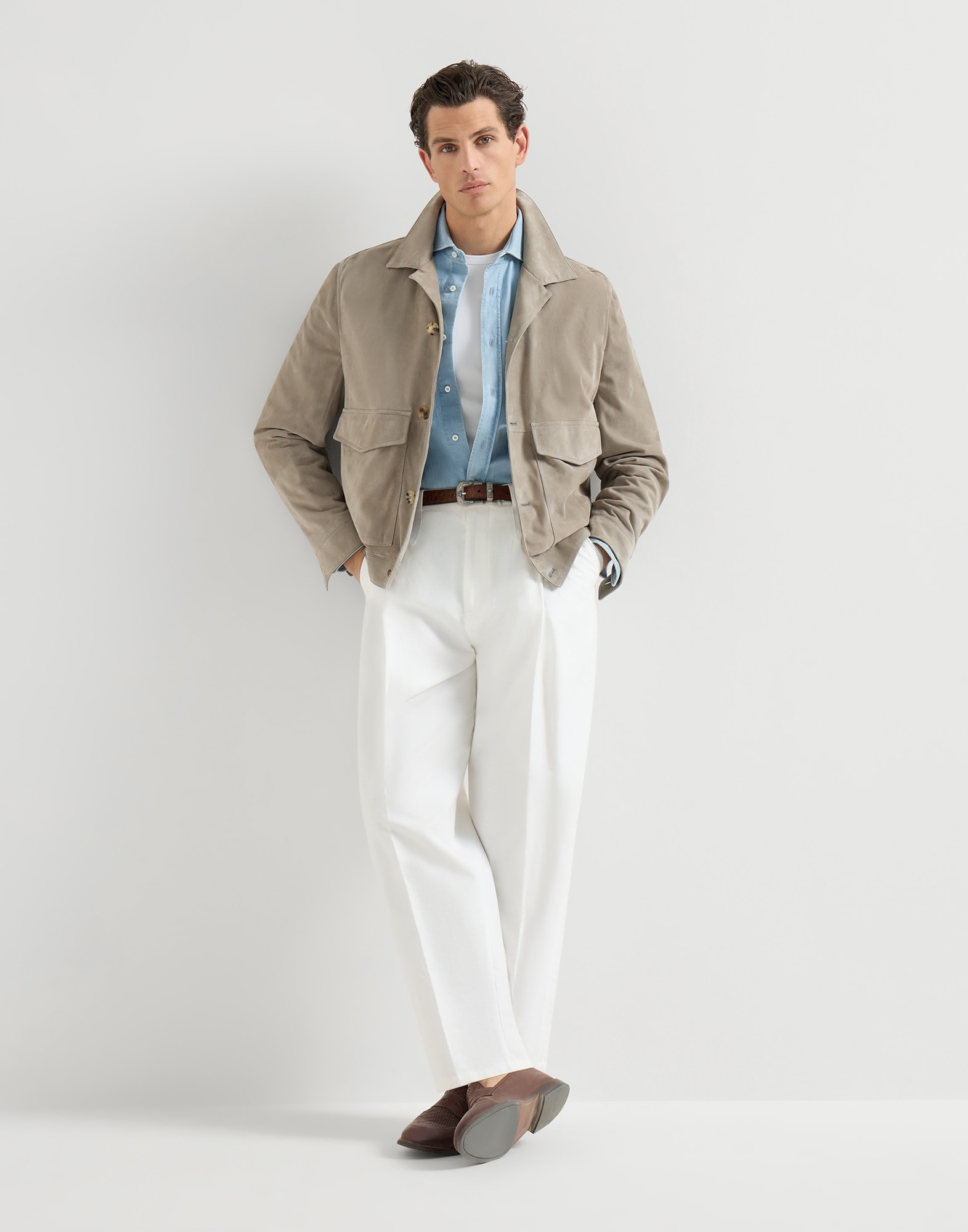 261MOUTFITCS379 image number 0