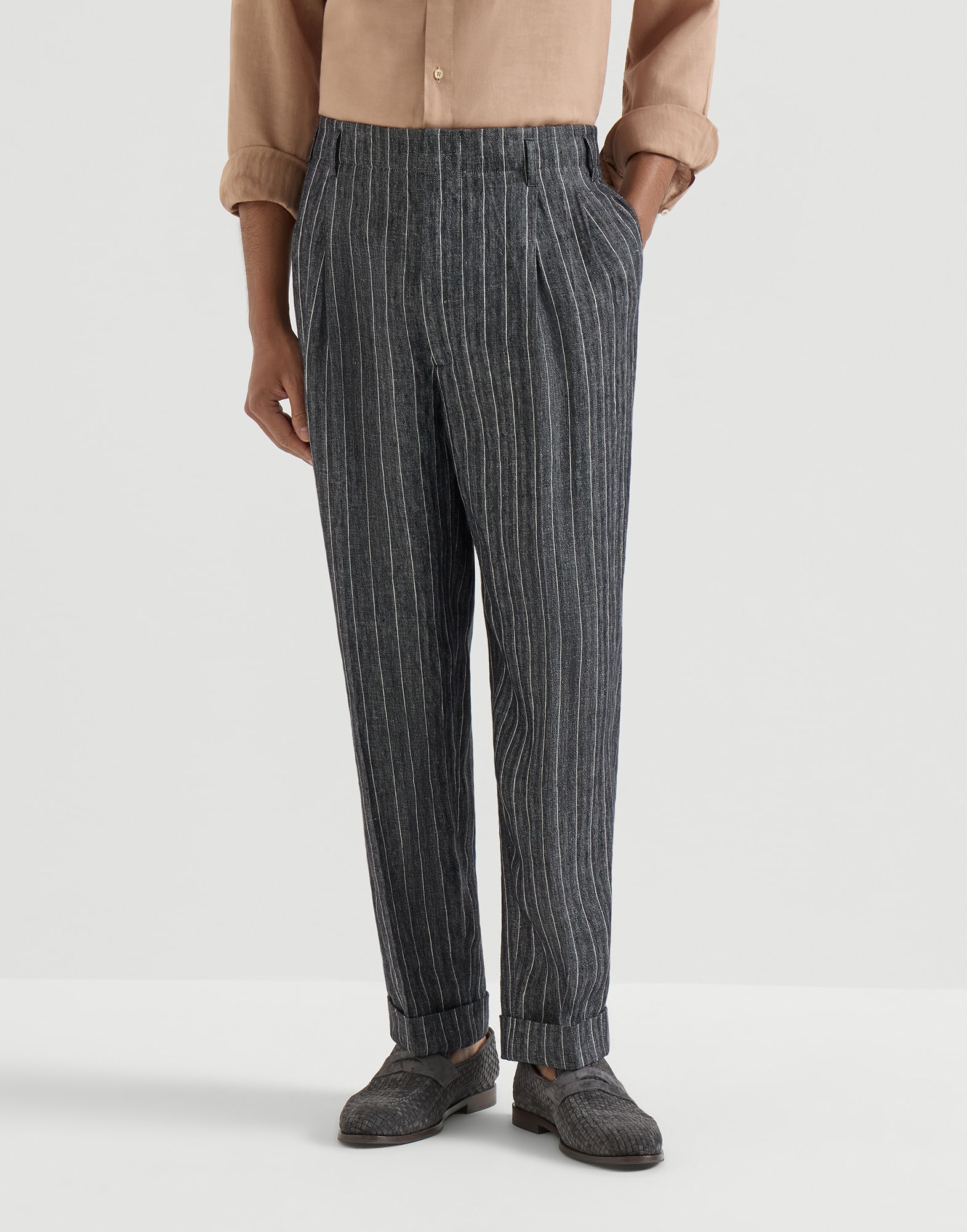 리넨 핀스트라이프 셰브론 팬츠 다크 그레이 남성 - Brunello Cucinelli