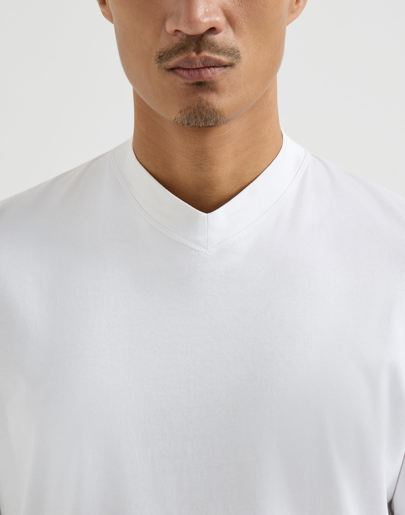 Cotton jersey V-neck T-shirt for Man in Navy Blue | Brunello Cucinelli