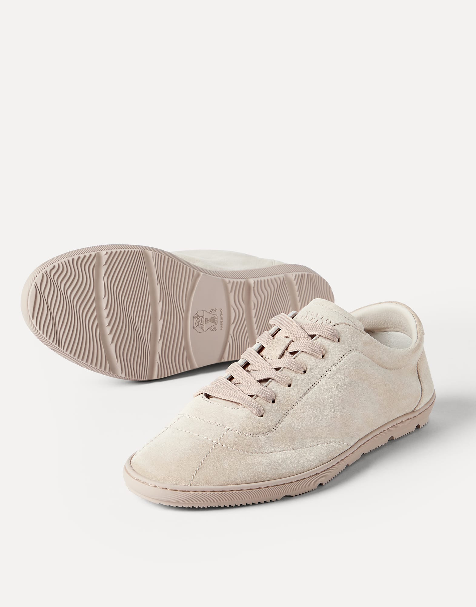 メンズ 向け グレー スエードスニーカー | Brunello Cucinelli