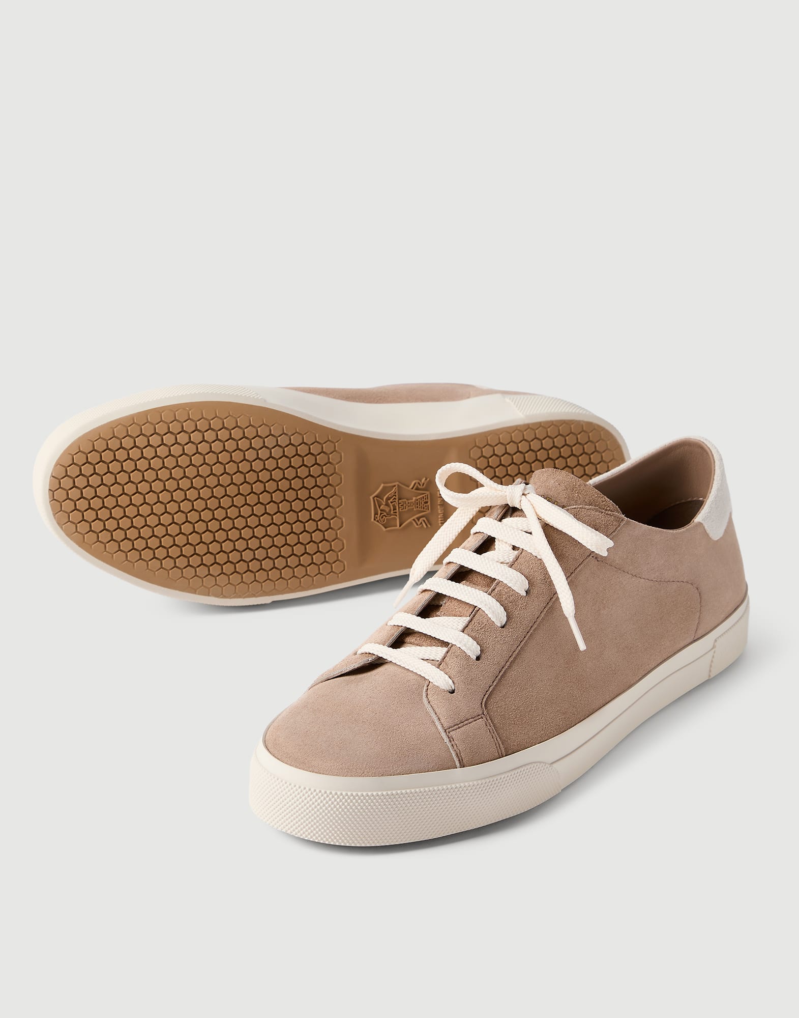 メンズ 向け ミディアムグレー スエードスニーカー | Brunello Cucinelli
