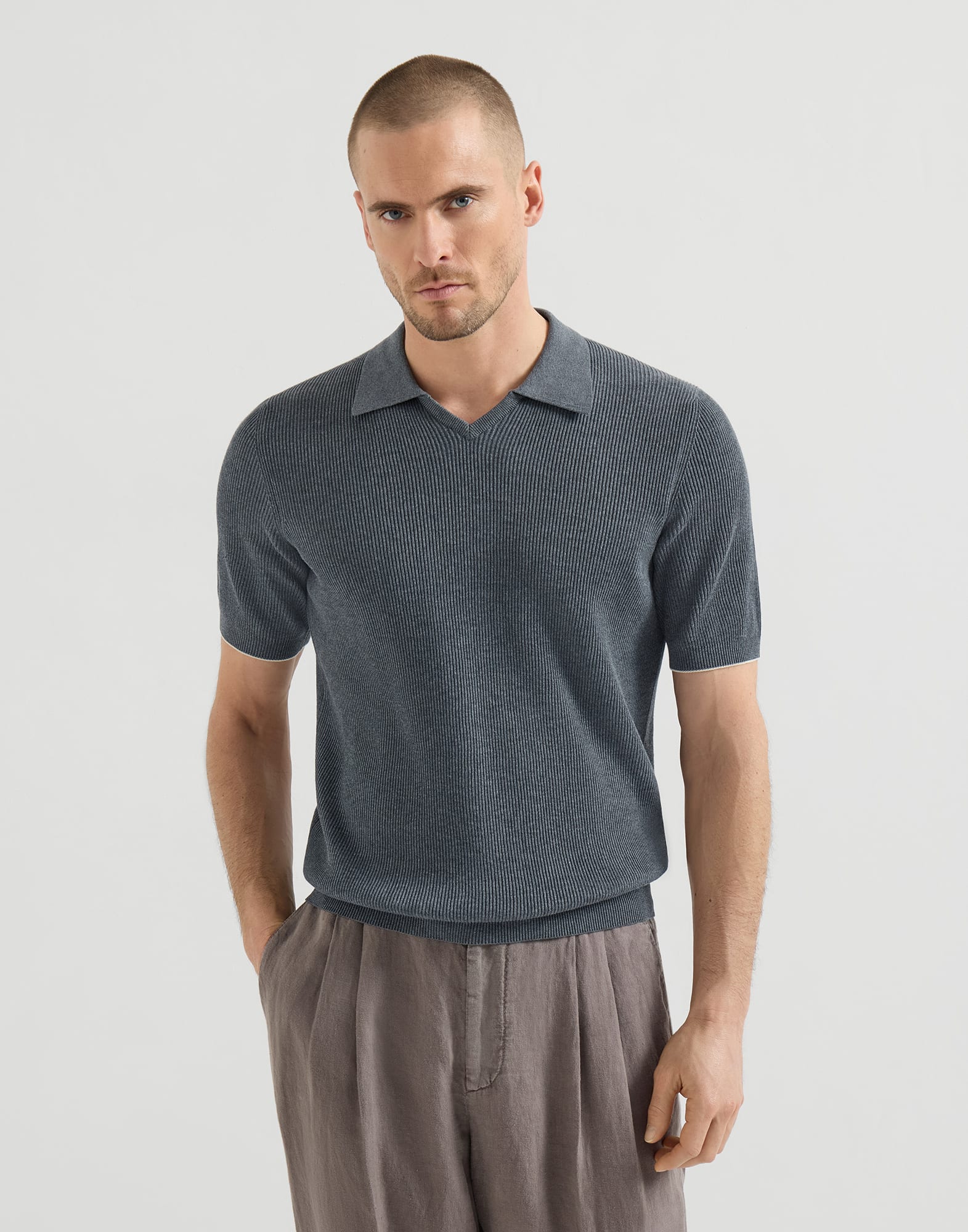 Pullover mit Polokragen - Vorderansicht - Vollbildmodus