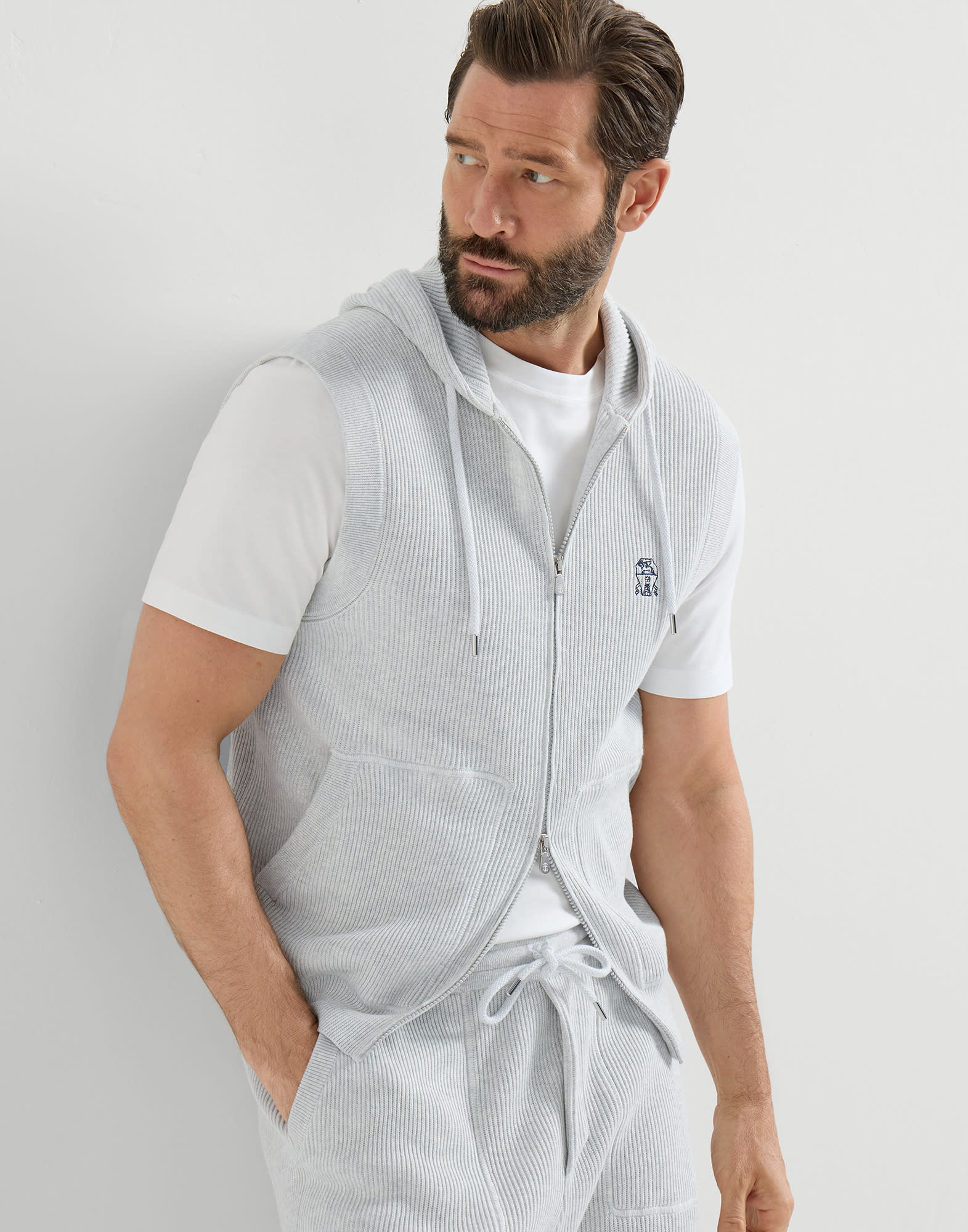 メンズ 向け ホワイト コットンニット ジレ | Brunello Cucinelli