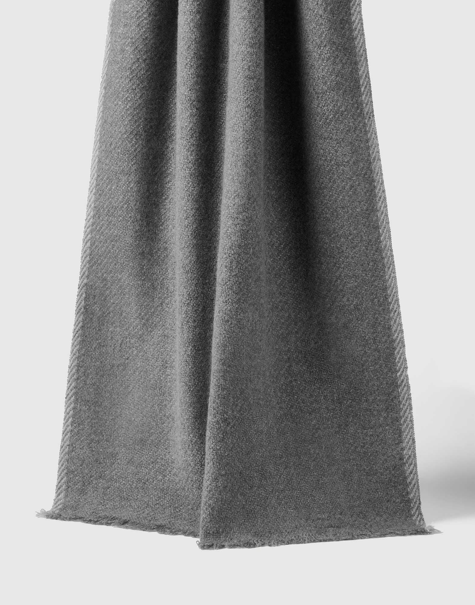 Solid Color - Front view - View Full Screen