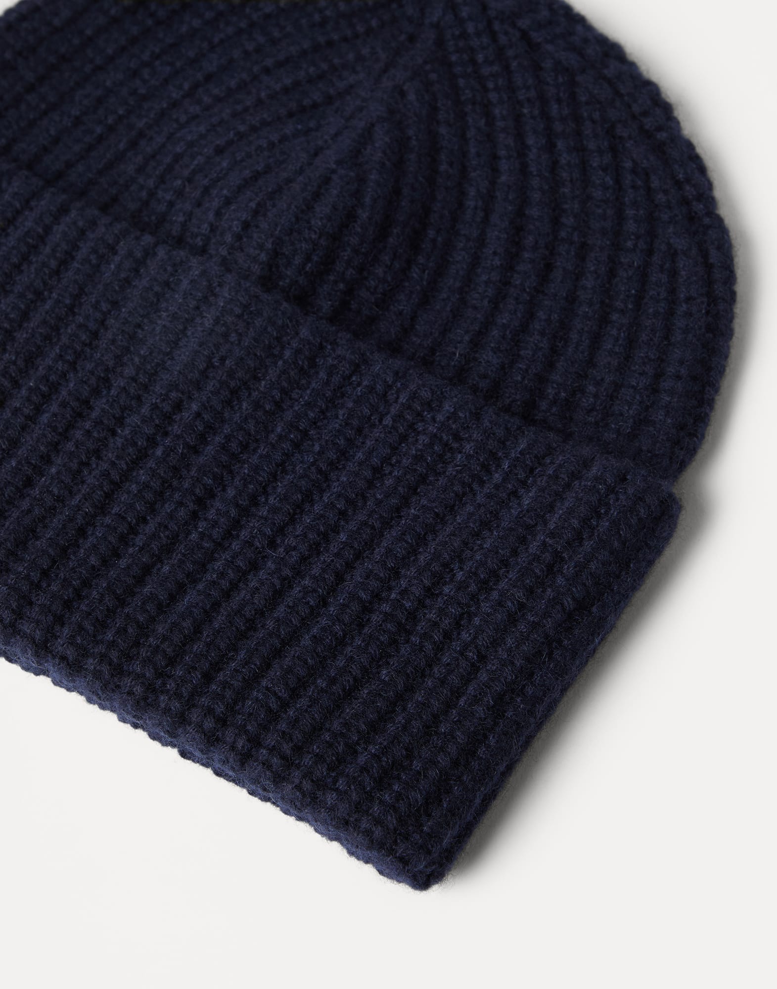 Cashmere rib knit beanie for Man in Camel | Brunello Cucinelli