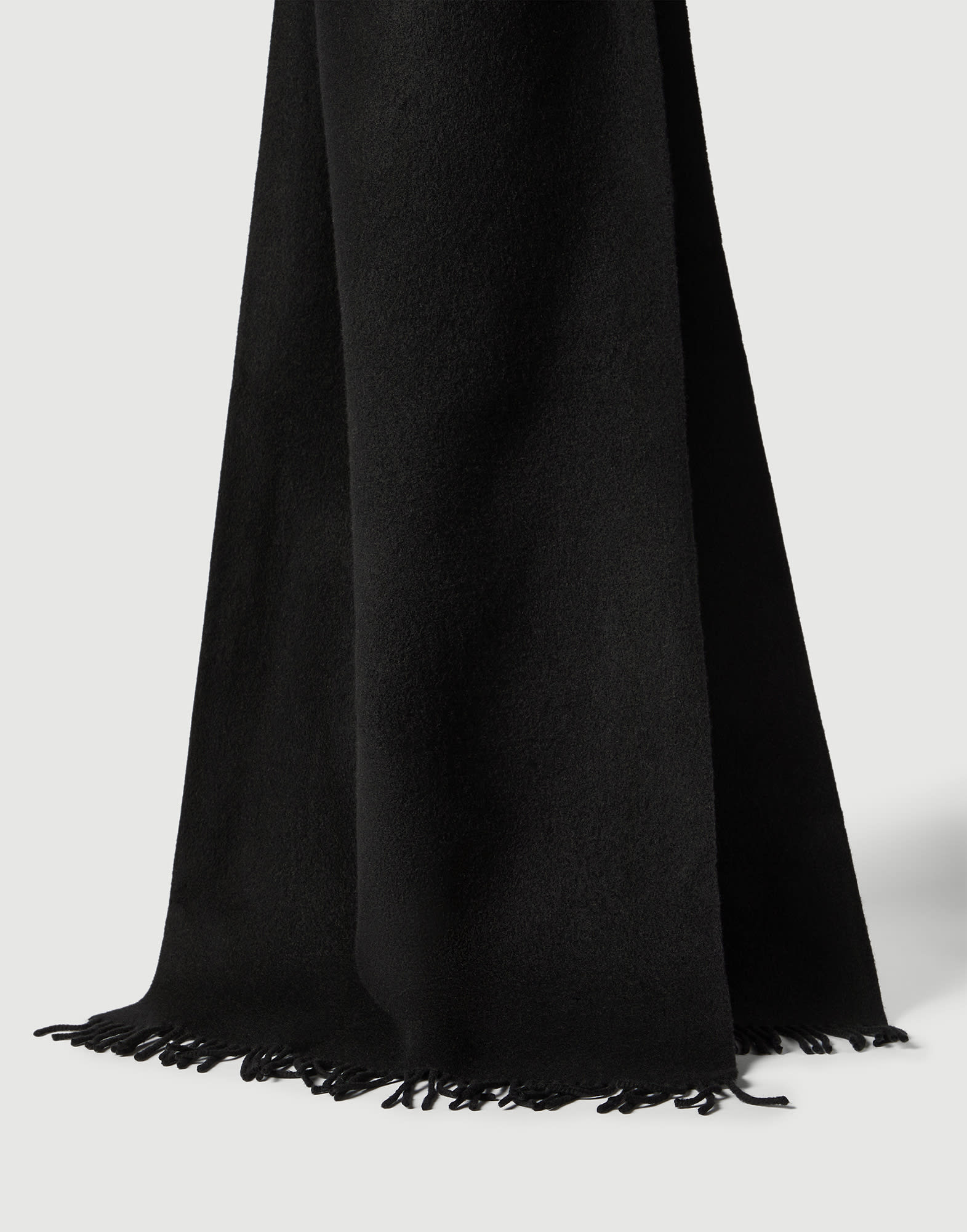 Solid Color - Front view - View Full Screen