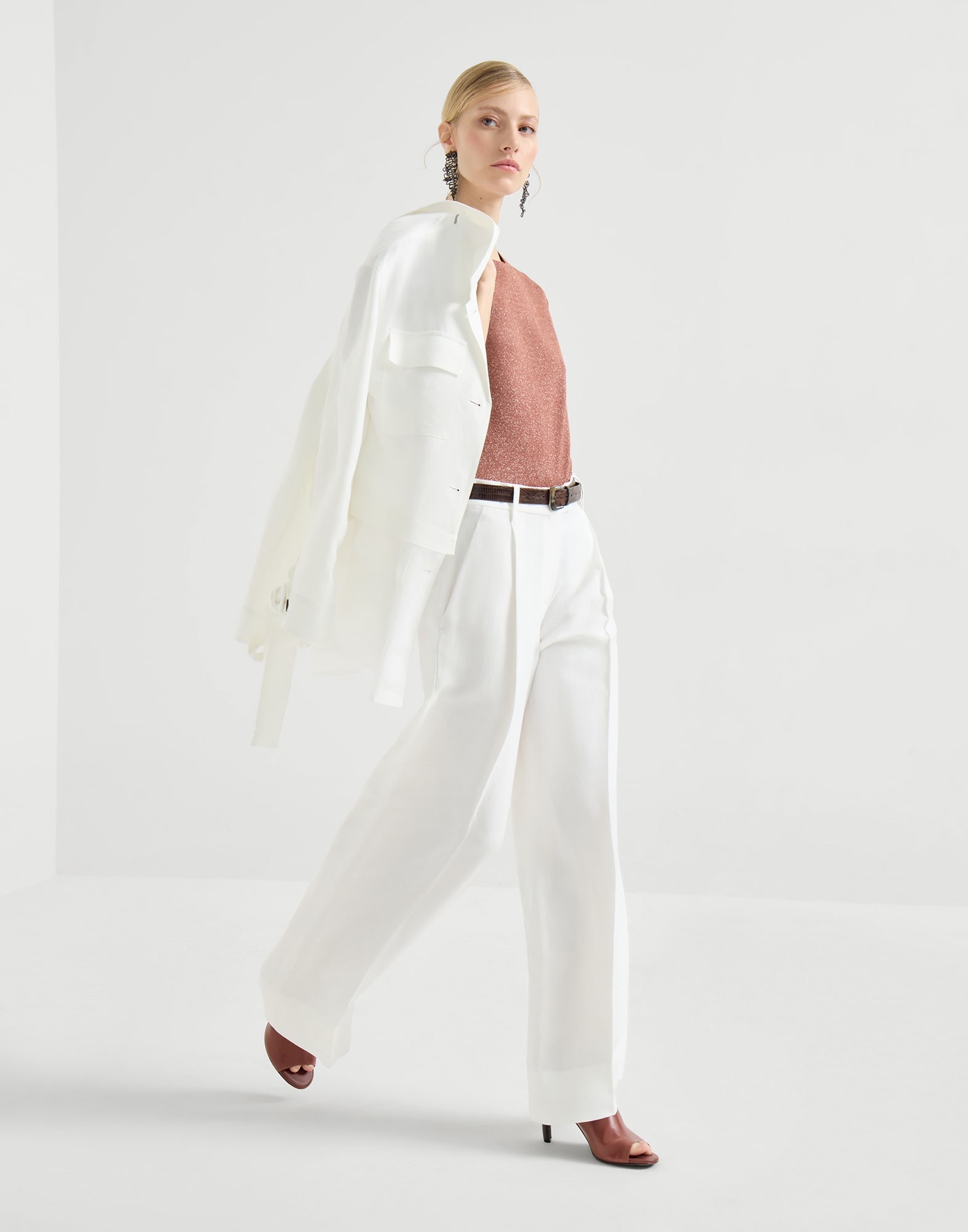Loose Pleated trousers for Woman in White | Brunello Cucinelli
