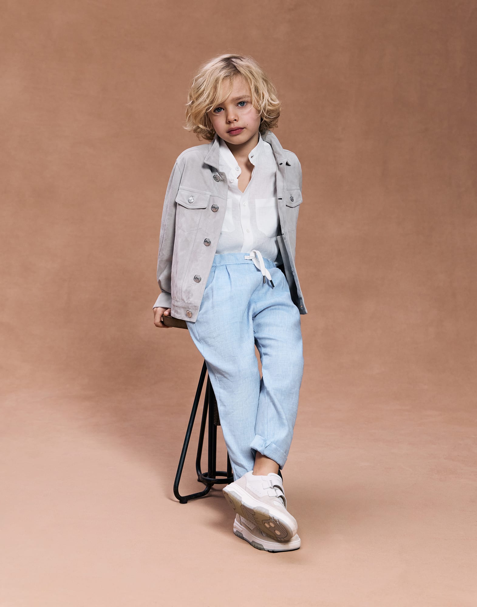 261HOUTFITEXTRA10 image number 0