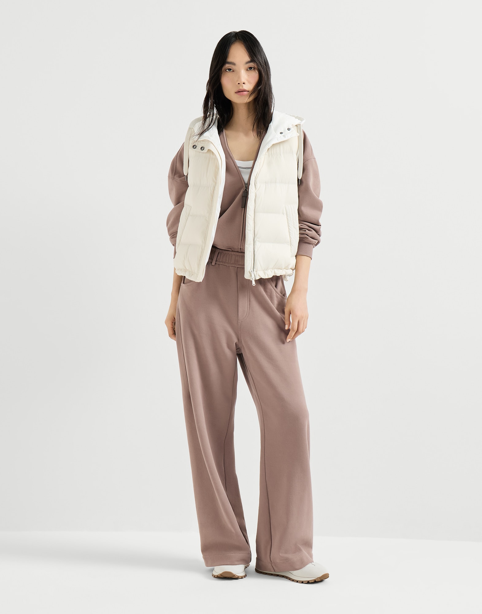 261WOUTFITCS417 image number 0