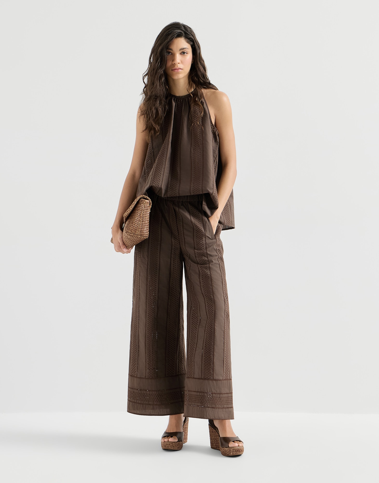 262WOUTFITTWINWEAR9 image number 0