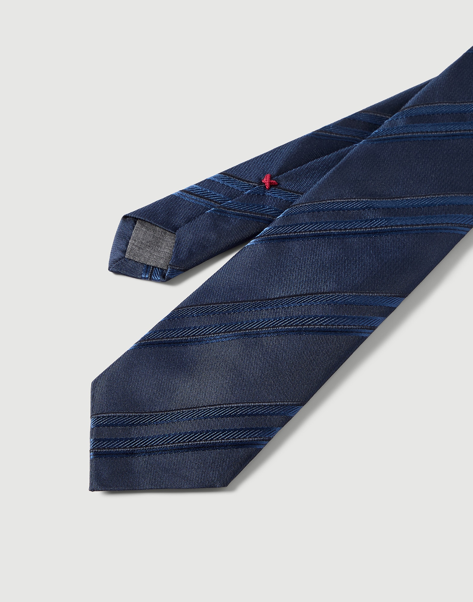 メンズ 向け ブルー ストライプ シルク ネクタイ | Brunello Cucinelli