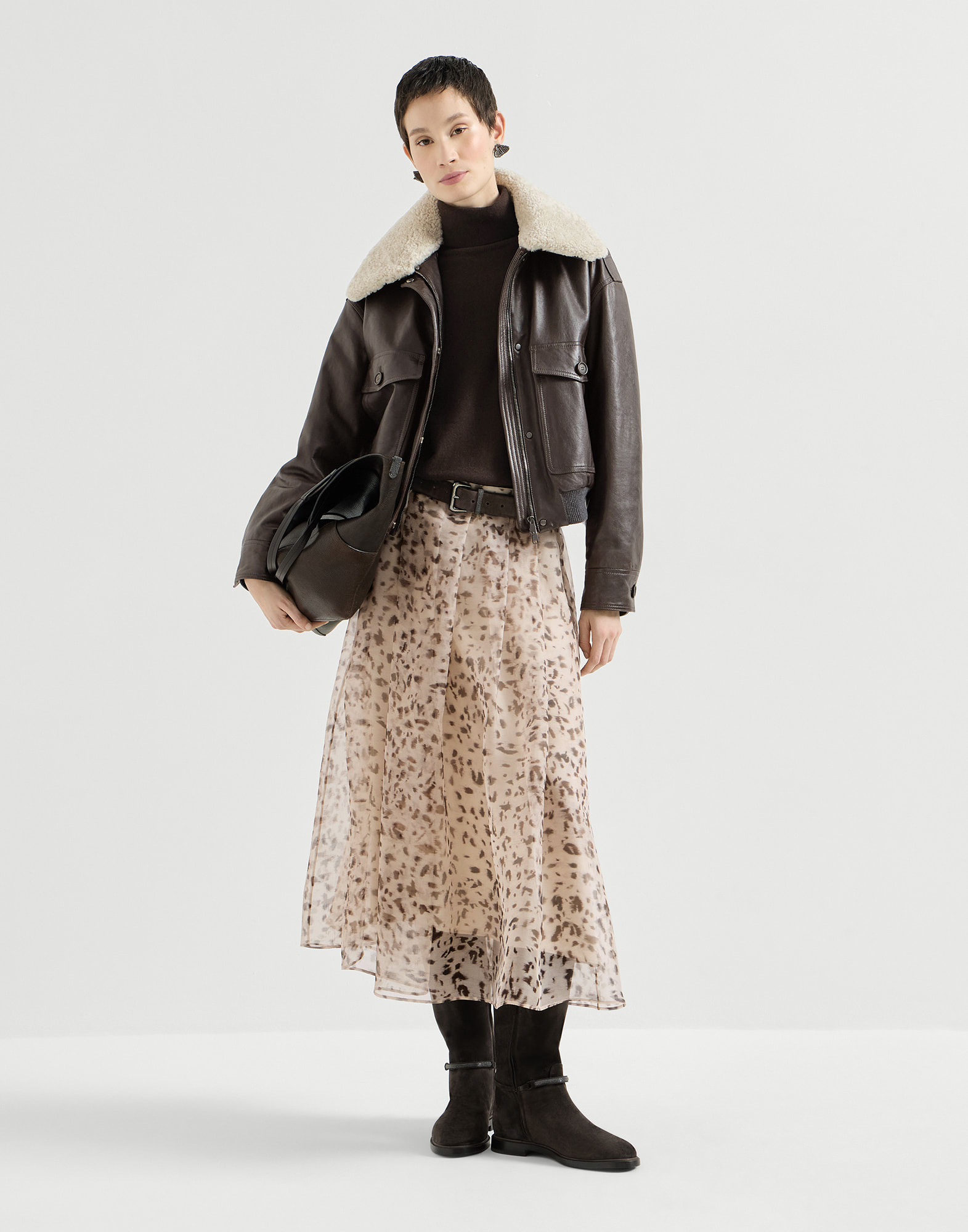 262WOUTFITMAGGIO10 image number 0