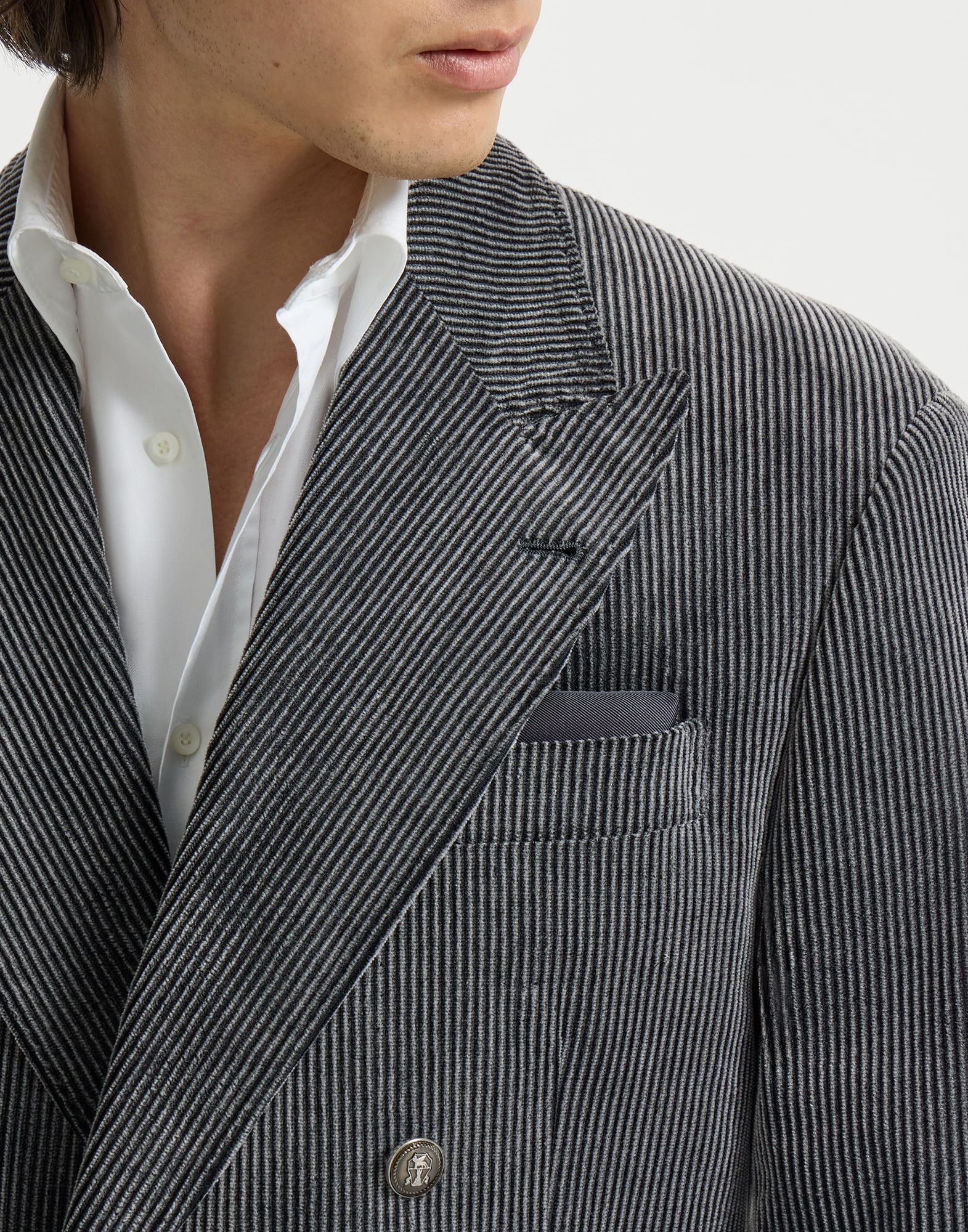 メンズ 向け レッド ロゴ入り シルク ポケットチーフ | Brunello Cucinelli