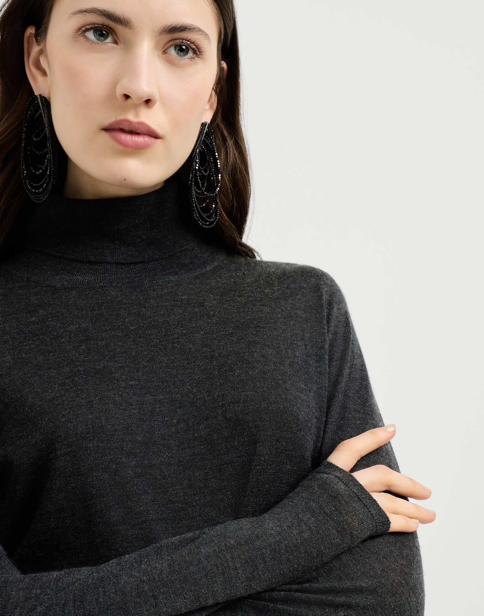 Cashmere turtleneck sweater for Woman in Light Grey | Brunello