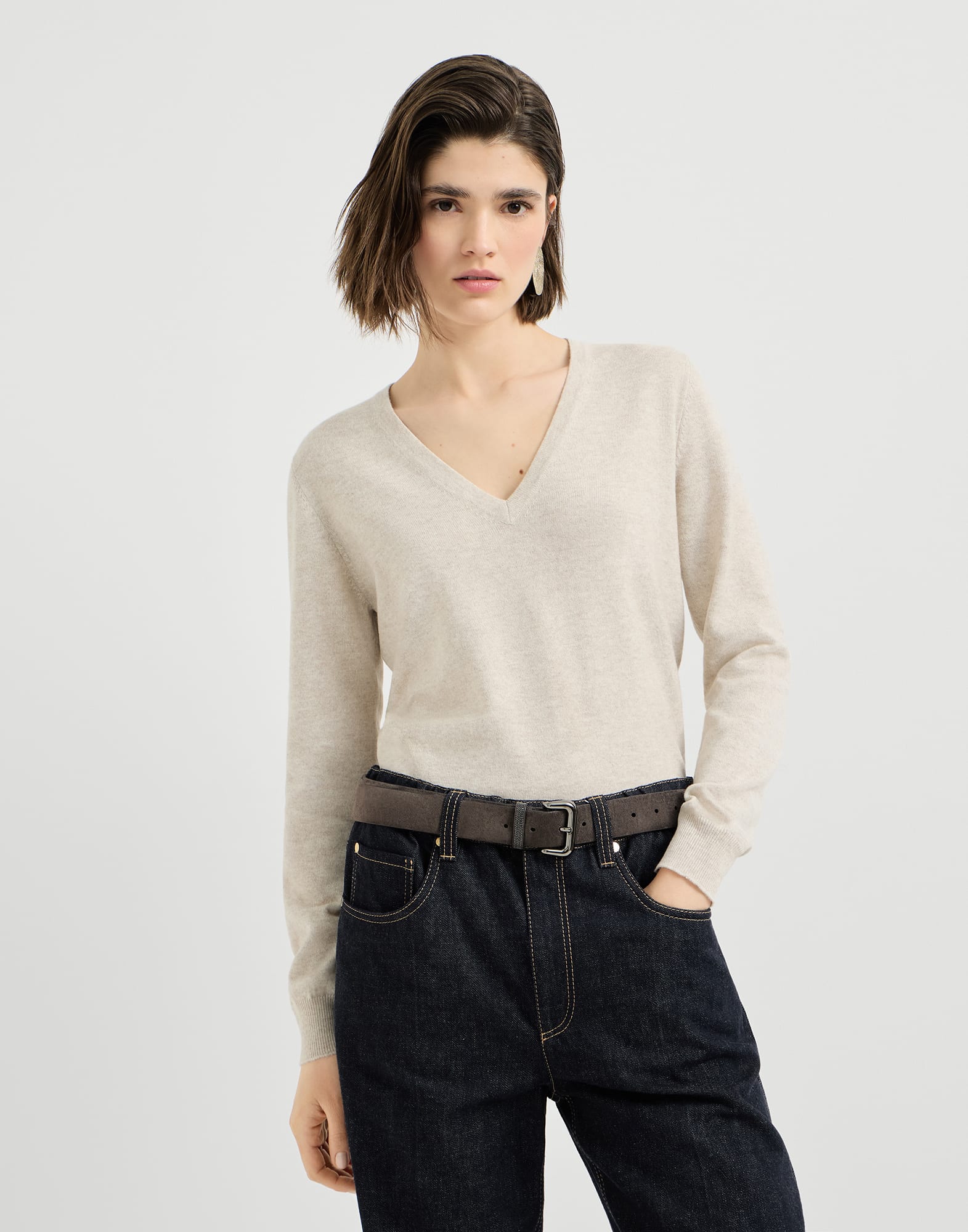 V-neck - Front view - View Full Screen