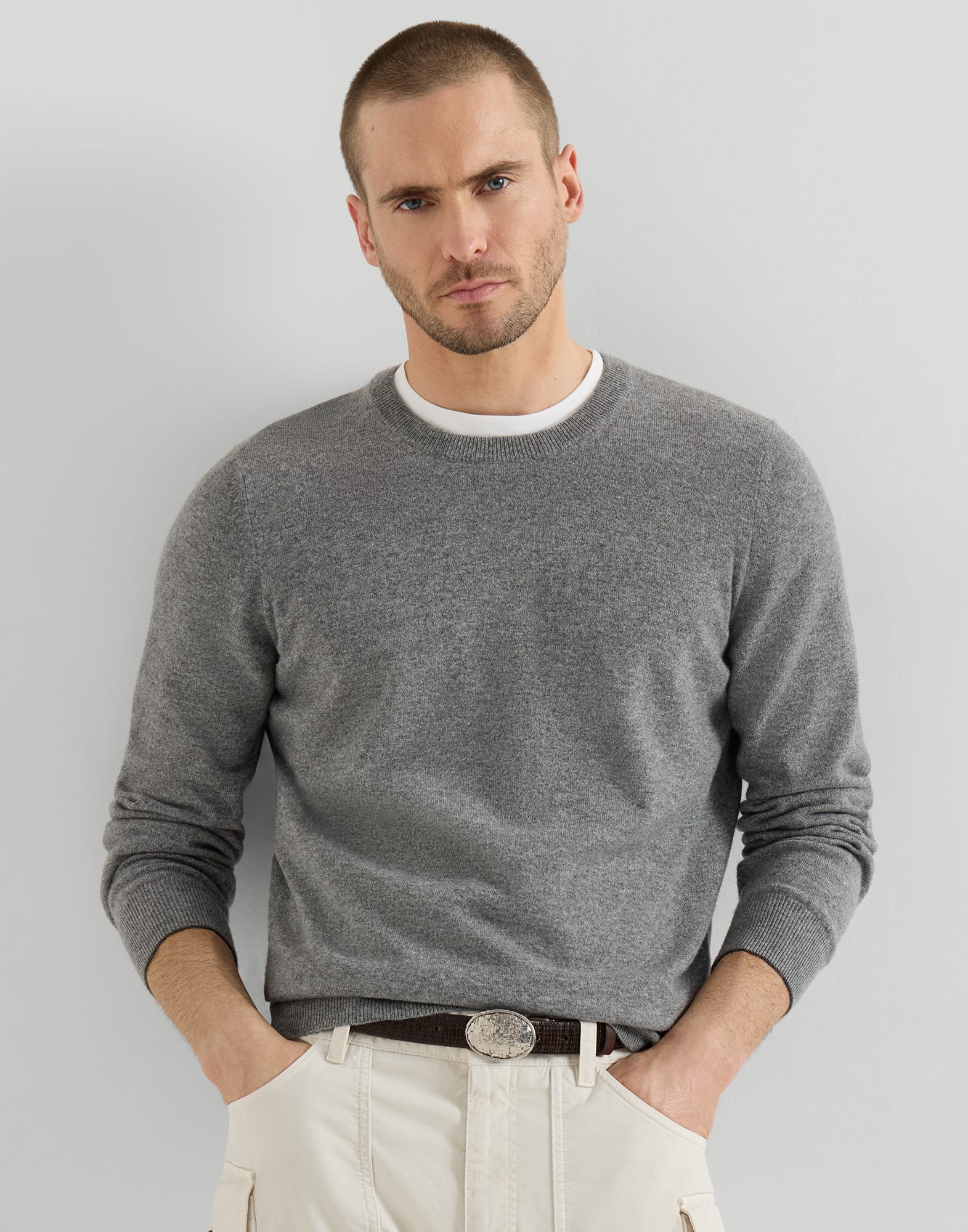 メンズ 向け ネイビーブルー カシミヤセーター | Brunello Cucinelli