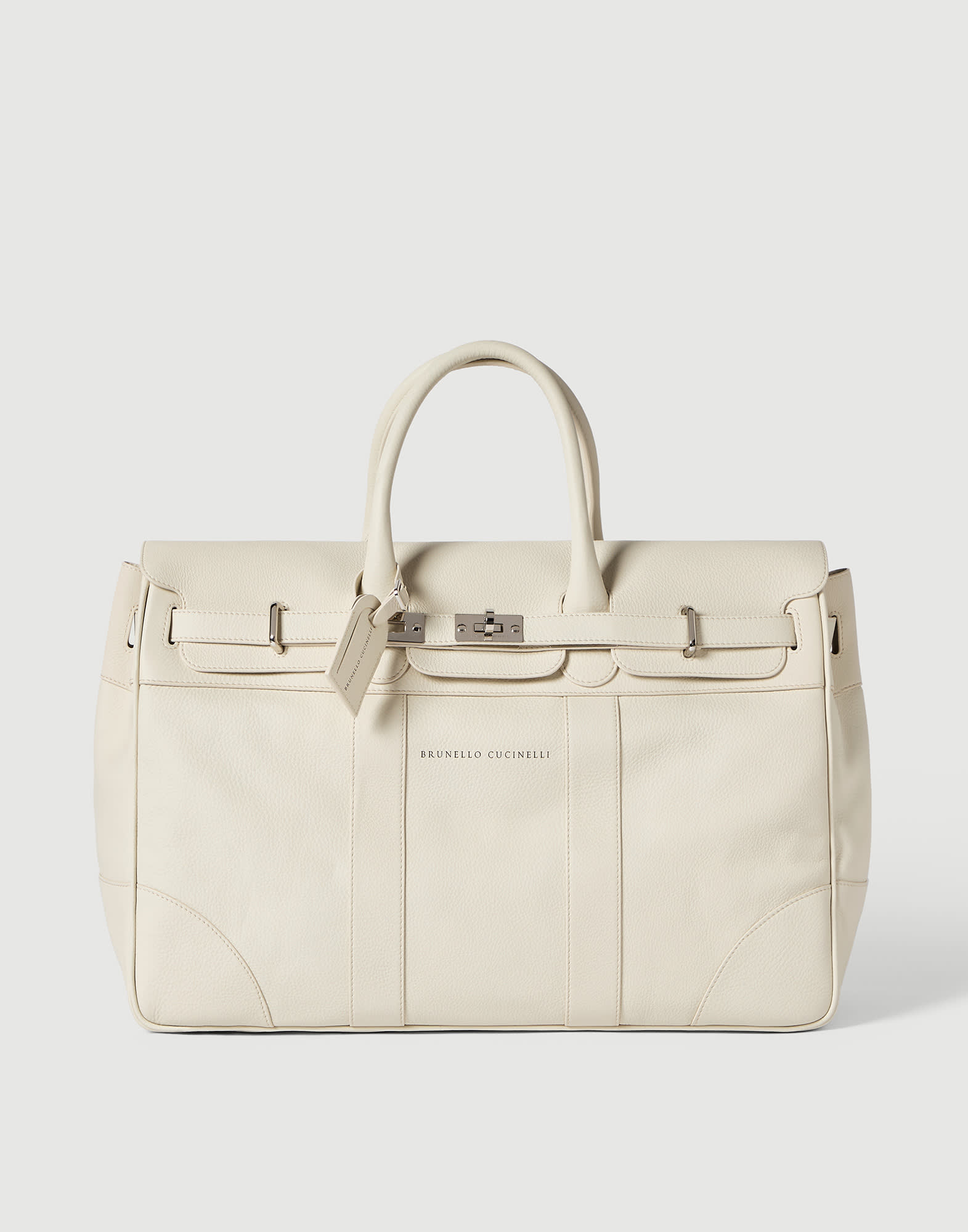 Leisure Bag - Front view - View Full Screen
