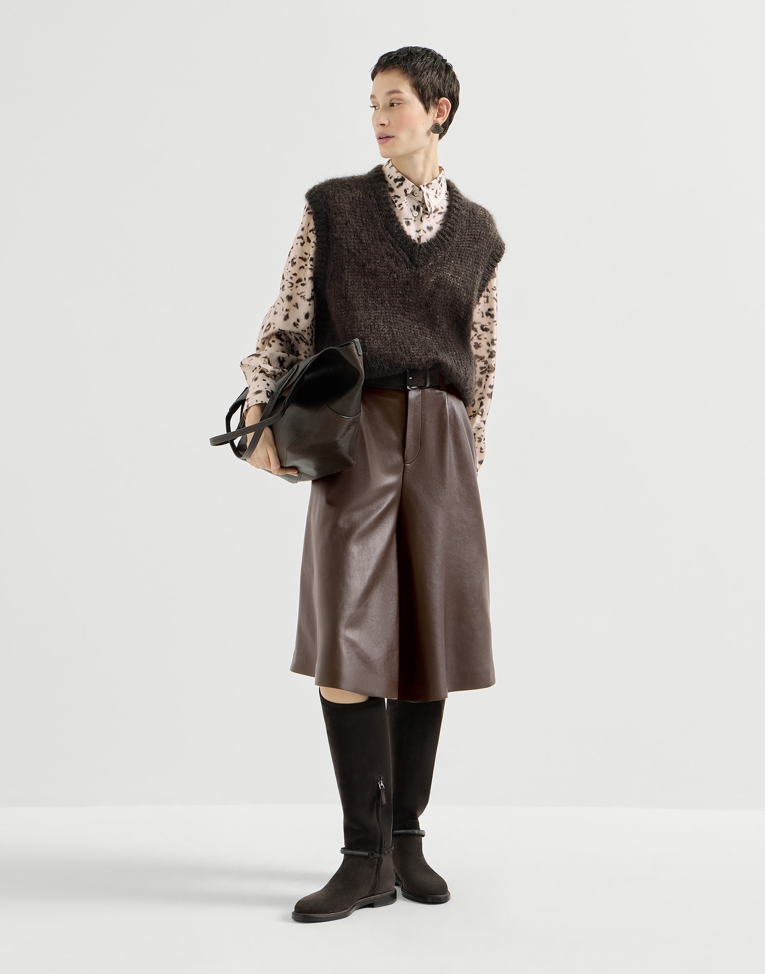 262WOUTFITMAGGIO13 image number 0
