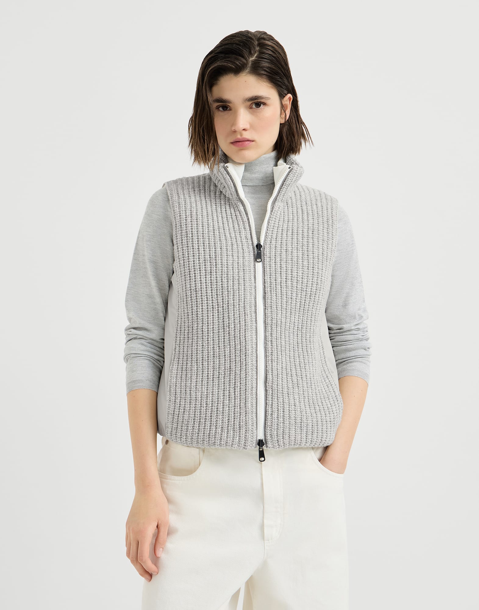 ☆BRUNELLO CUCINELLI☆ダウンベスト☆カシミヤ☆リバーシブル☆ Reversible sleeveless down jacket for Woman in Light Grey