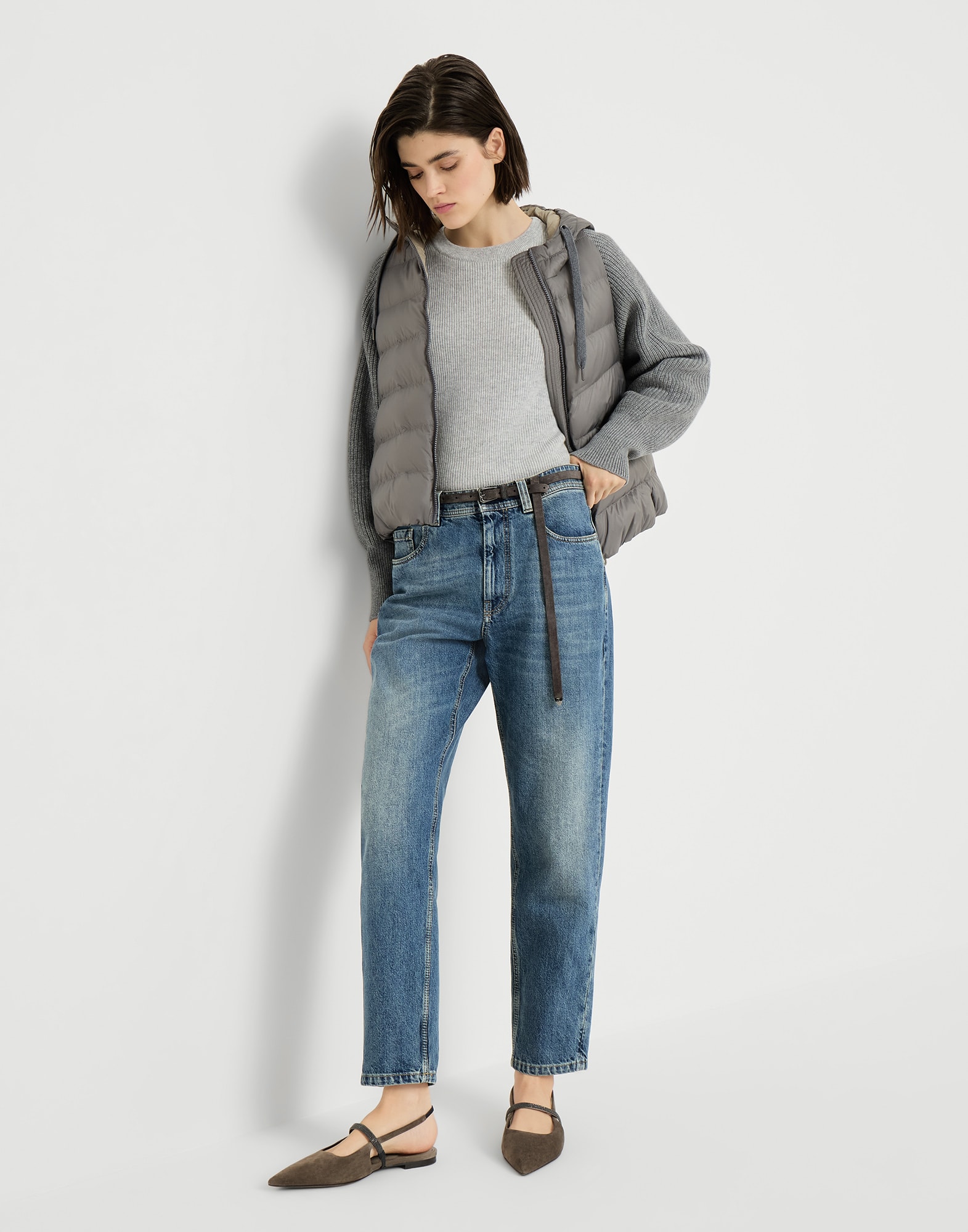 BRUNELLO CUCINELLI ブルネロクチネリバギーテーパードデニム レディース 向け デニムブルー オーセンティック デニム バギー