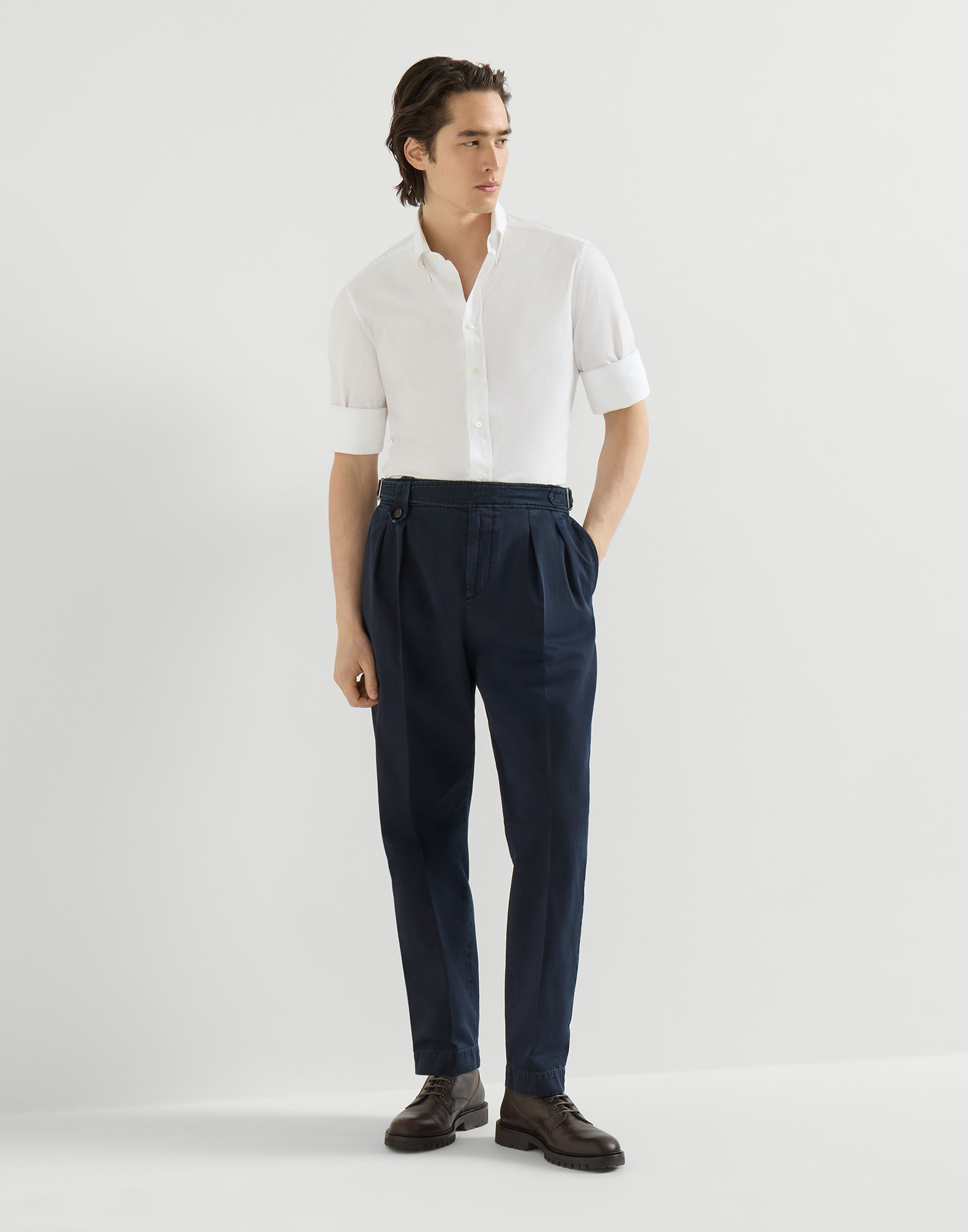 Trousers with double pleats and tabs for Man in Navy Blue