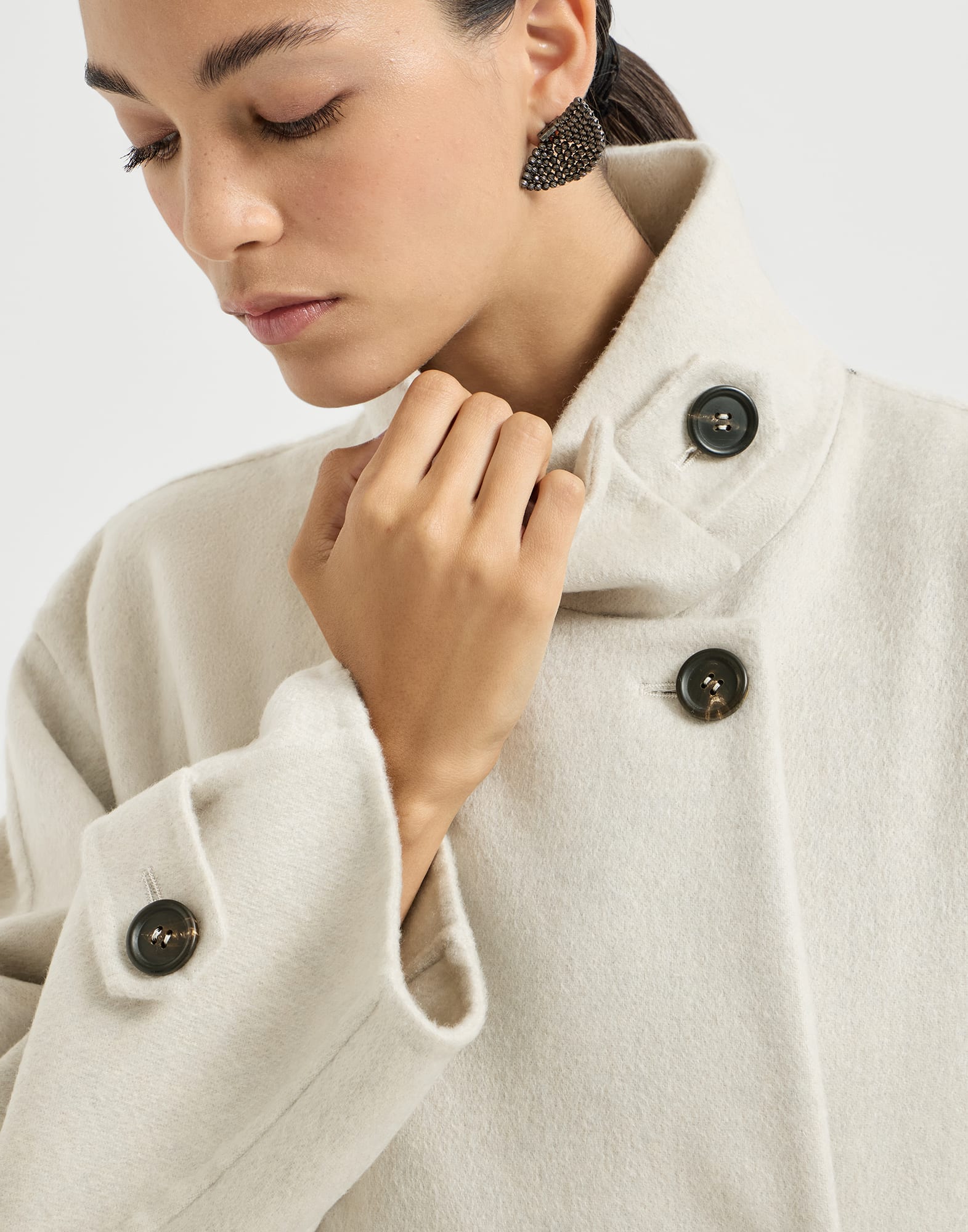 Handcrafted coat for Woman in Ivory | Brunello Cucinelli