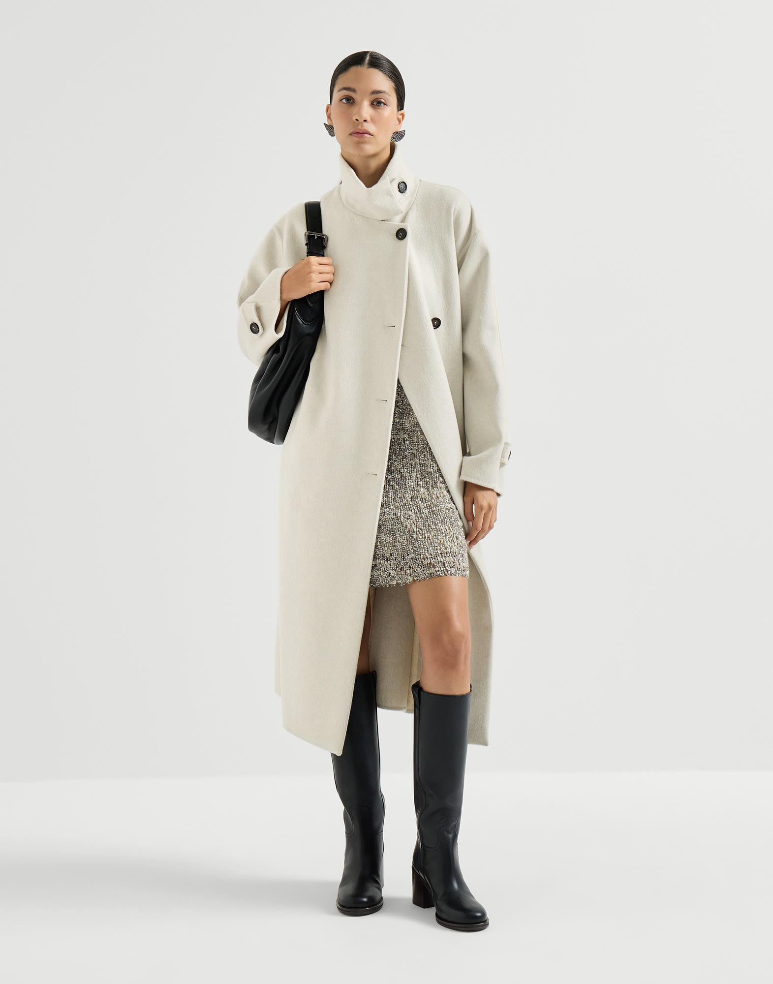 Handcrafted coat for Woman in Ivory | Brunello Cucinelli