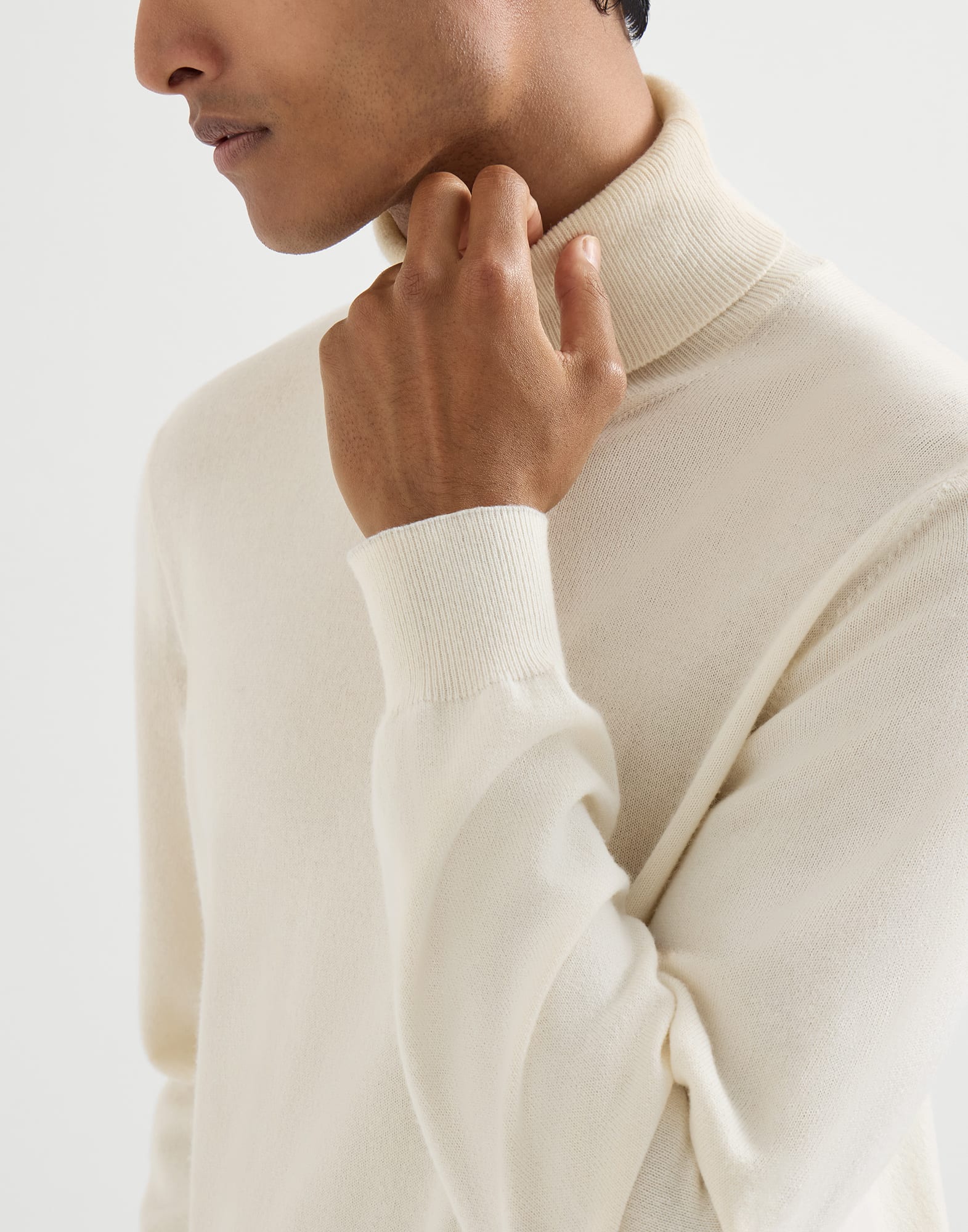Cashmere turtleneck sweater for Man in Grey | Brunello Cucinelli