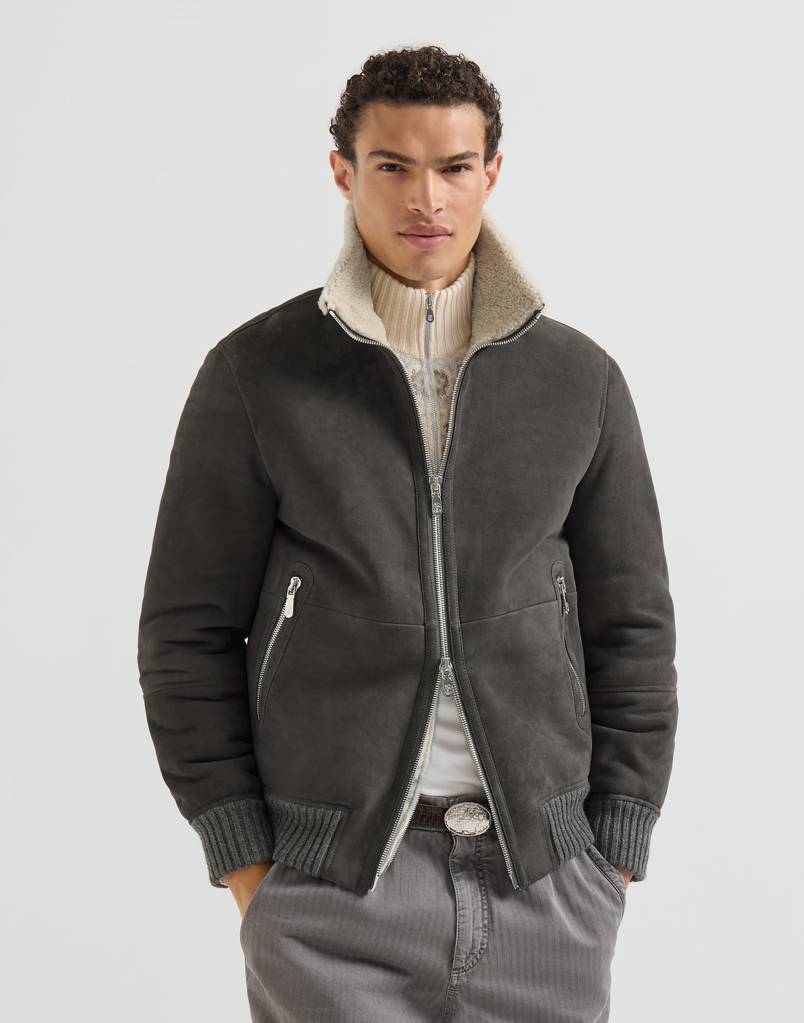 Leather - Front view - View Full Screen