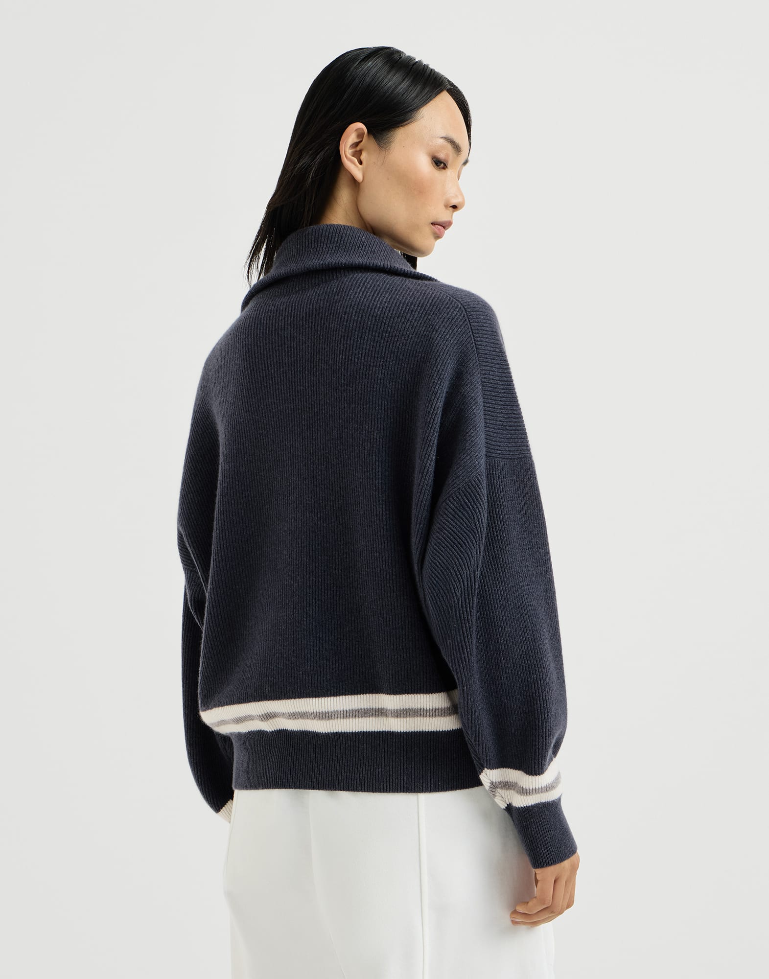 Cashmere turtleneck sweater for Woman in Navy Blue | Brunello