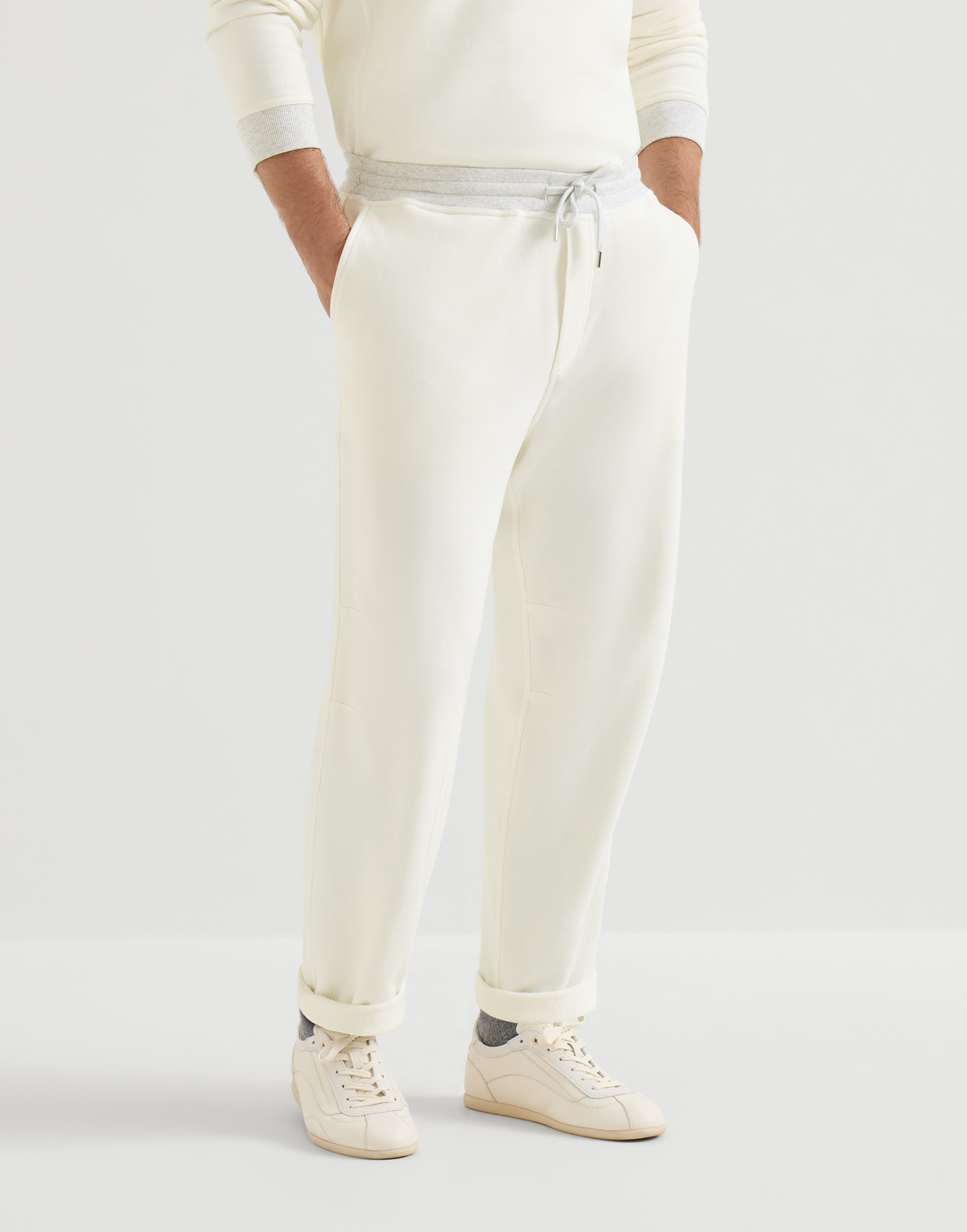 Brunello Cucinelli ハンガー 6本セット Trousers with embroidery for Man in Off-White | Brunello Cucinelli