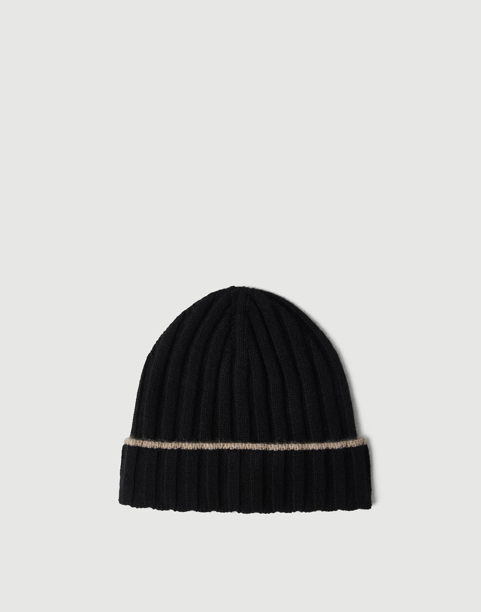 BRUNELLO CUCINELLI カシミヤニット帽 Cashmere rib knit beanie for Man in Black | Brunello Cucinelli