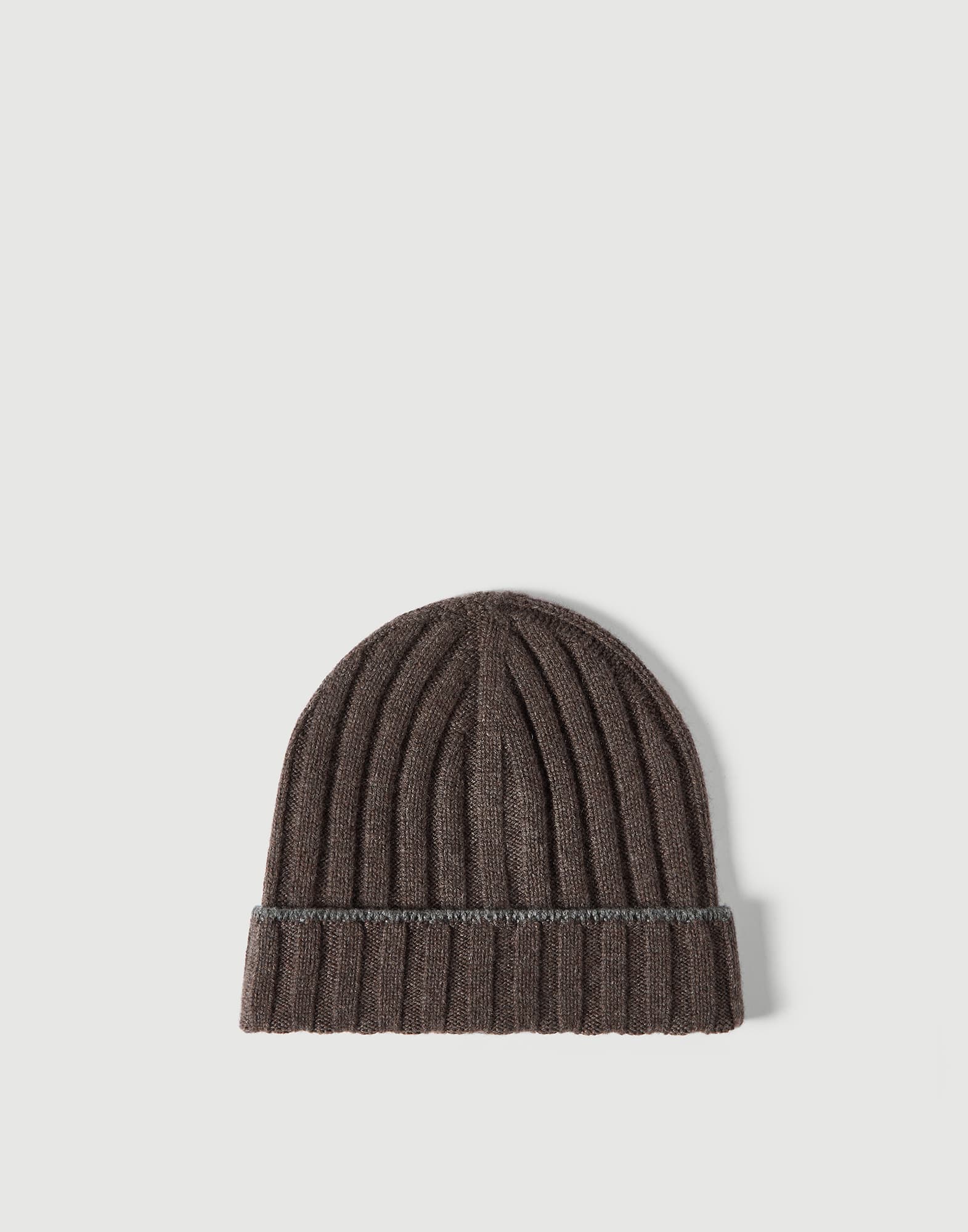 BRUNELLO CUCINELLI カシミヤニット帽 Cashmere rib knit beanie for Man in Black | Brunello Cucinelli