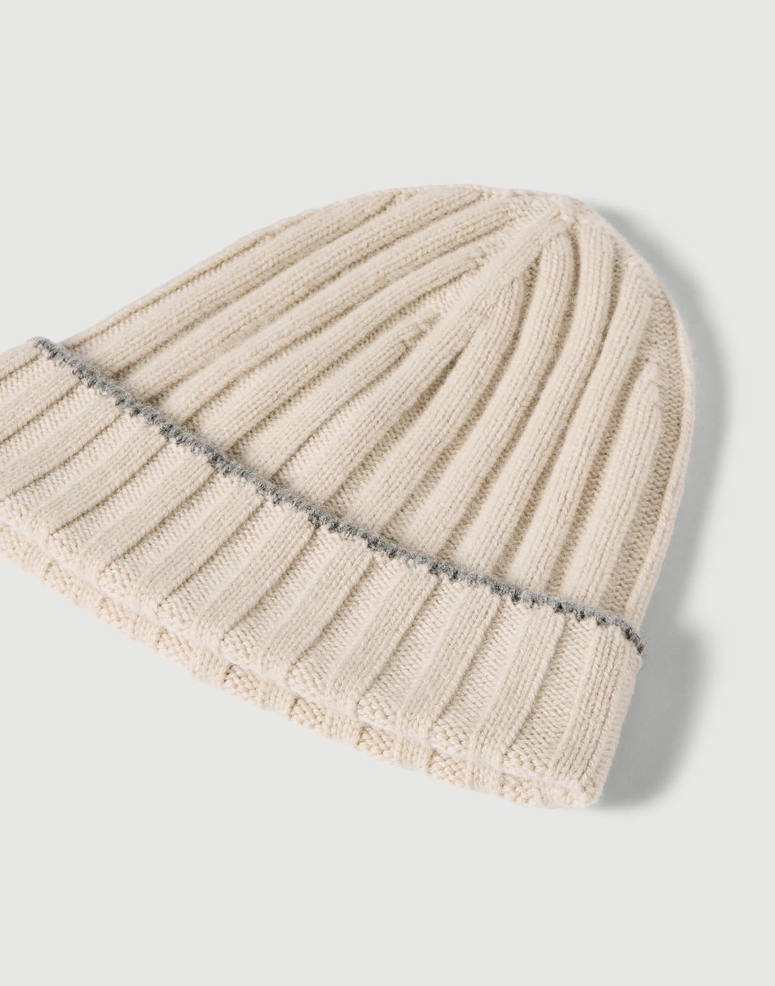 Cashmere rib knit beanie for Man in Black | Brunello Cucinelli