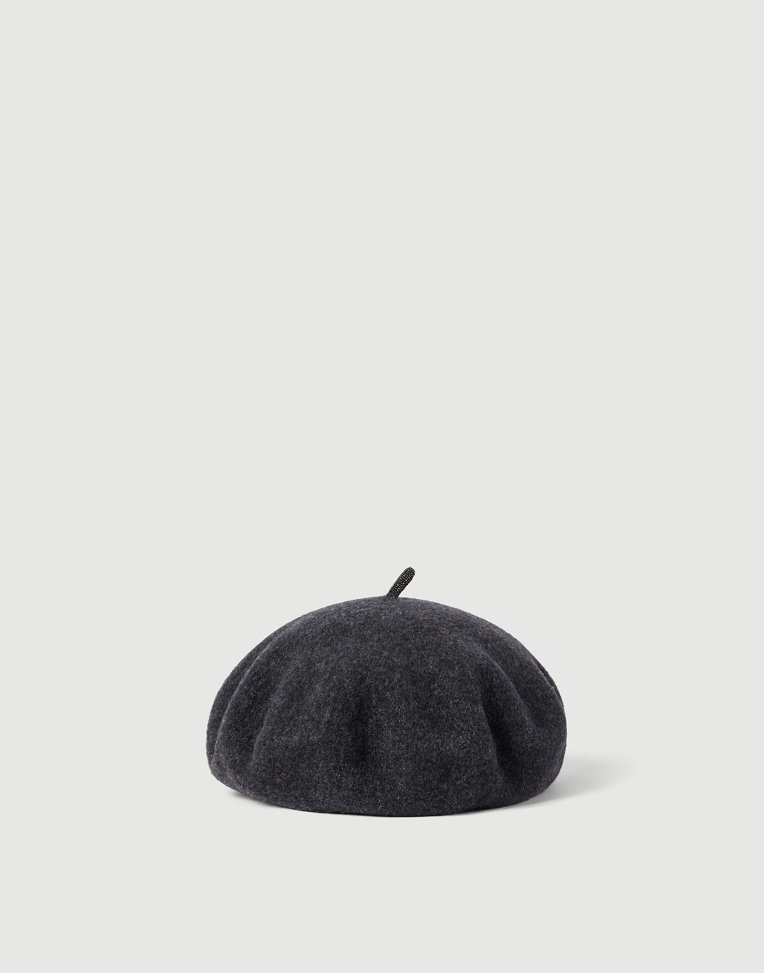 Hats & Caps - Front view - View Full Screen