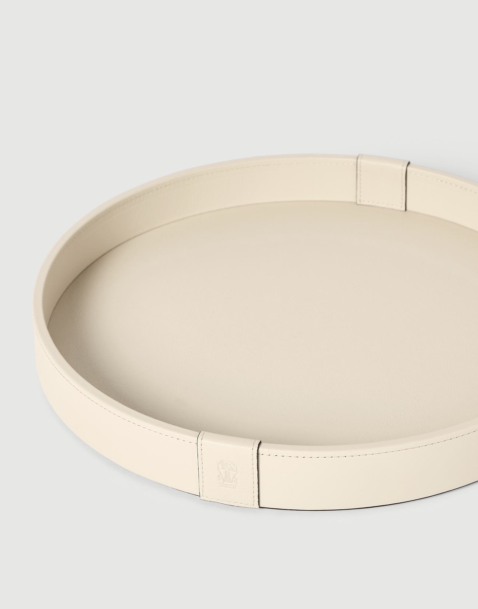 Wood and leather tray in Ivory | Lifestyle | Brunello Cucinelli