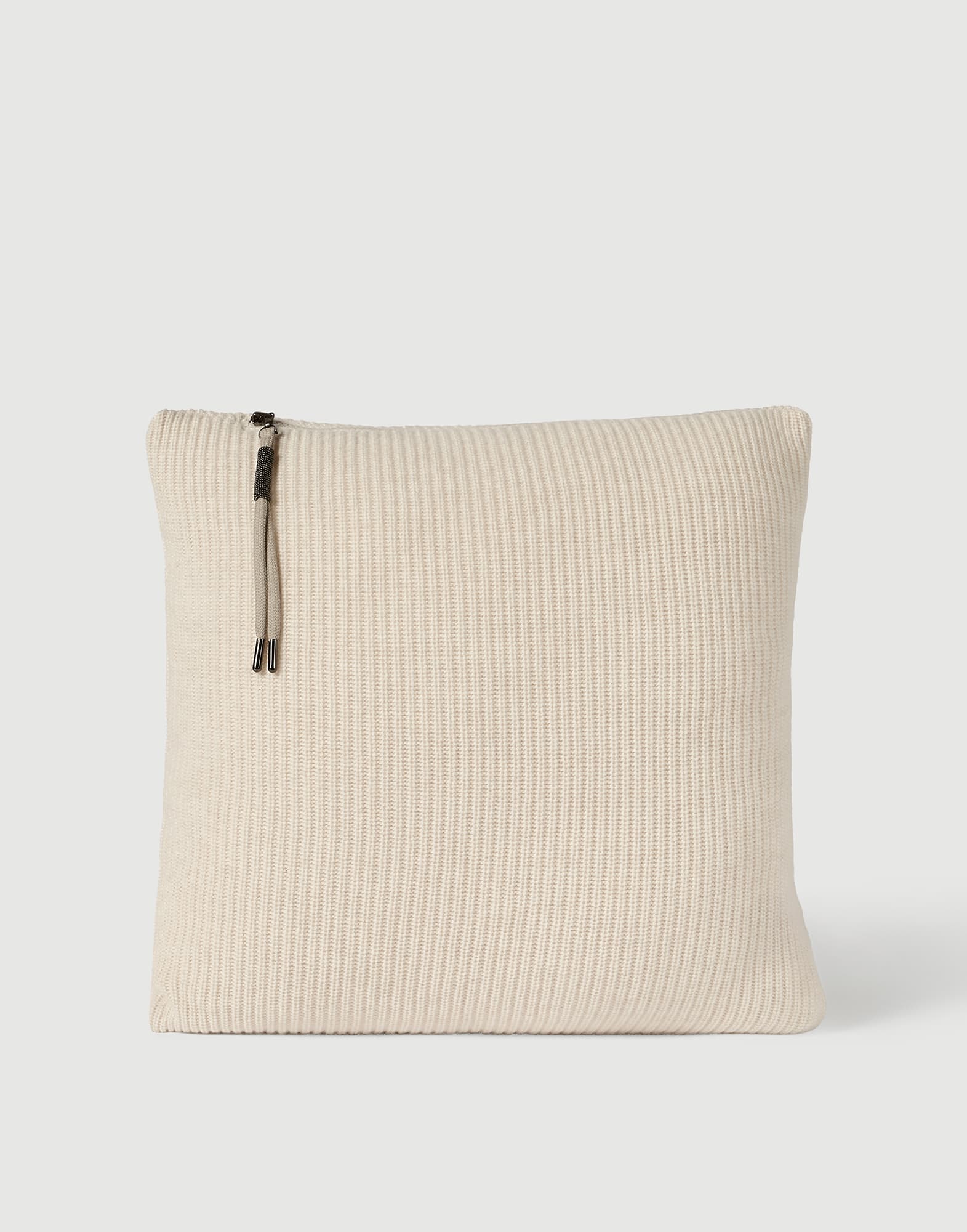 Knit cushion in Sand | Lifestyle | Brunello Cucinelli