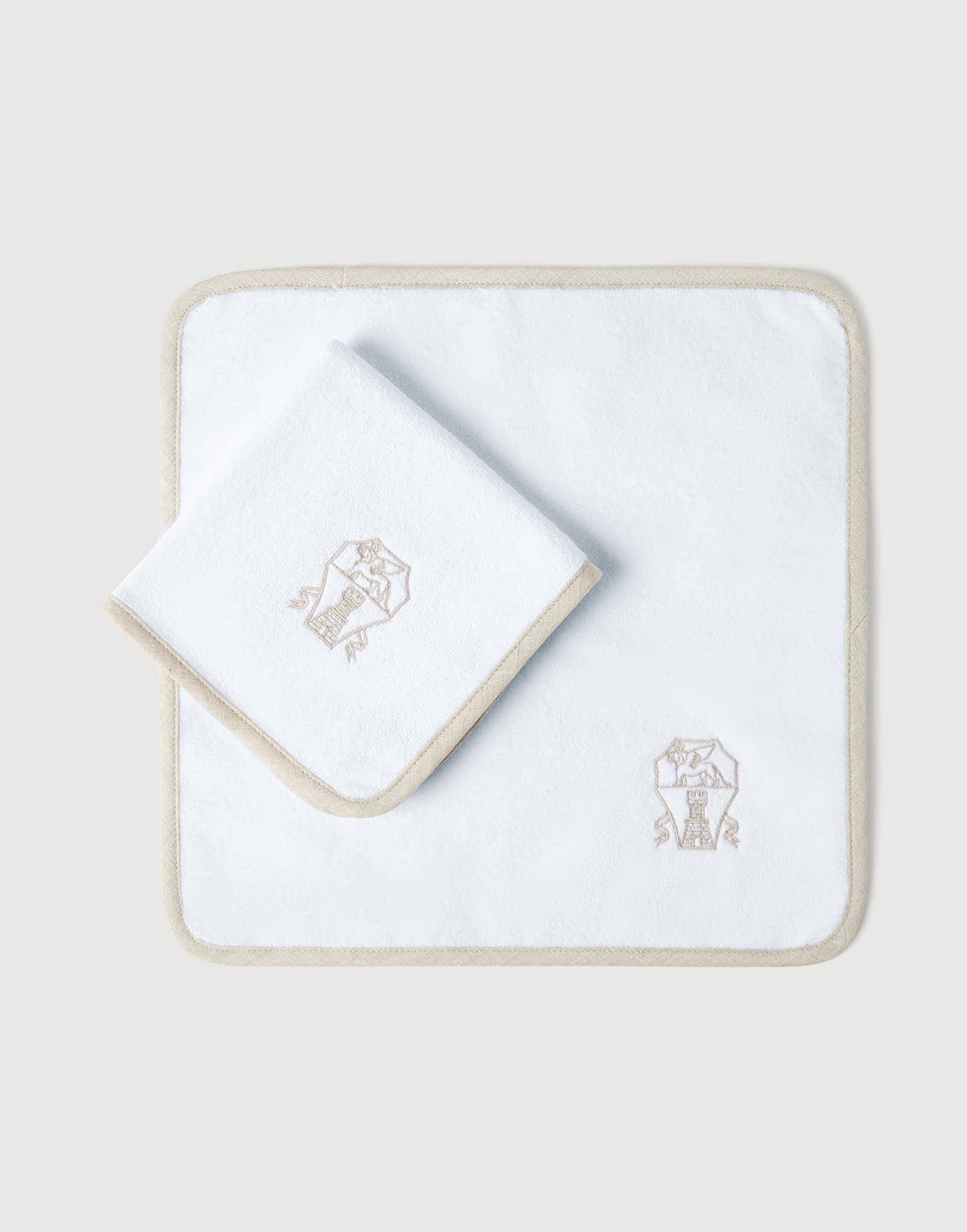 Terrycloth hand towels in White | Lifestyle | Brunello Cucinelli