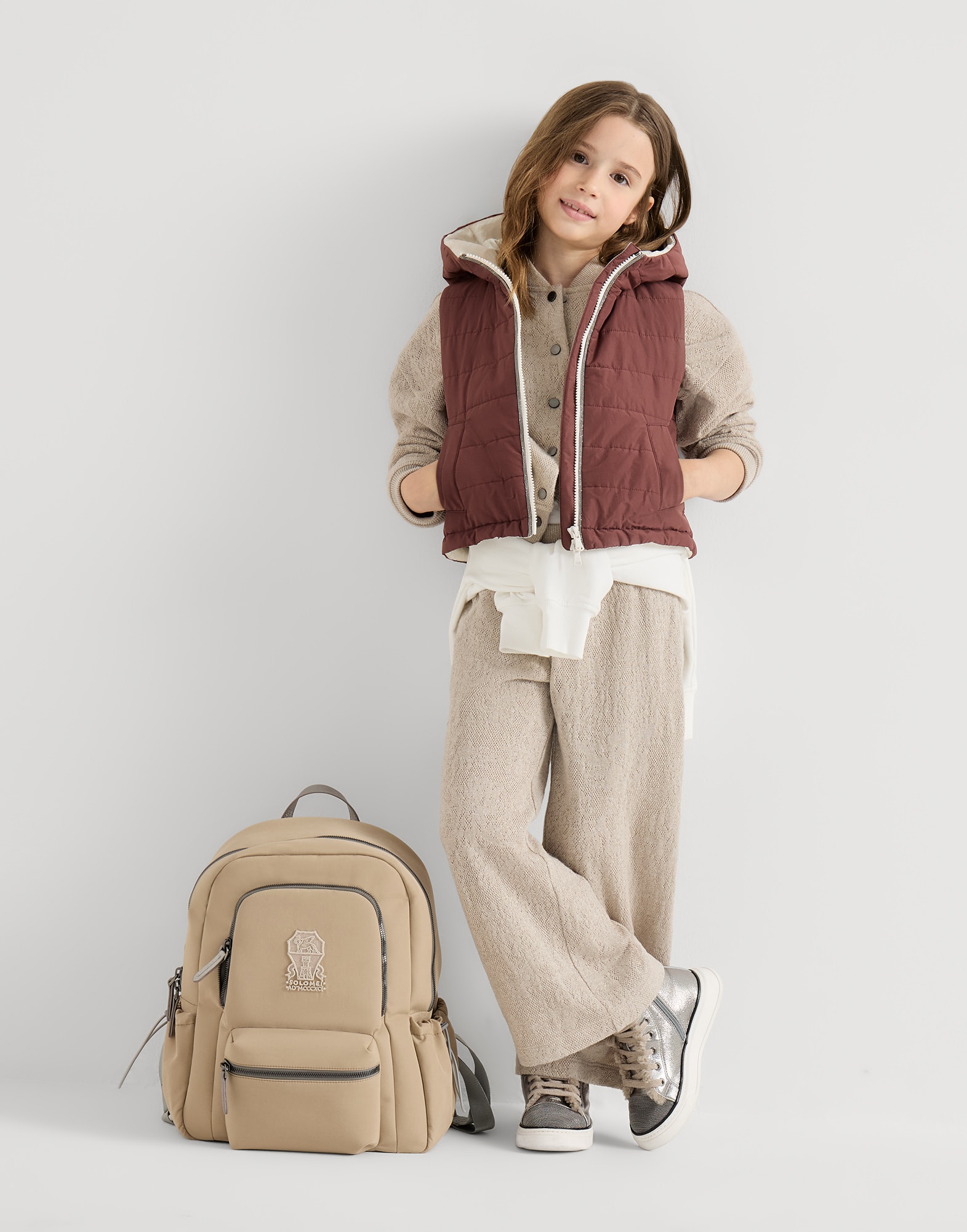 262FOUTFITEXTRAPC6 image number 0