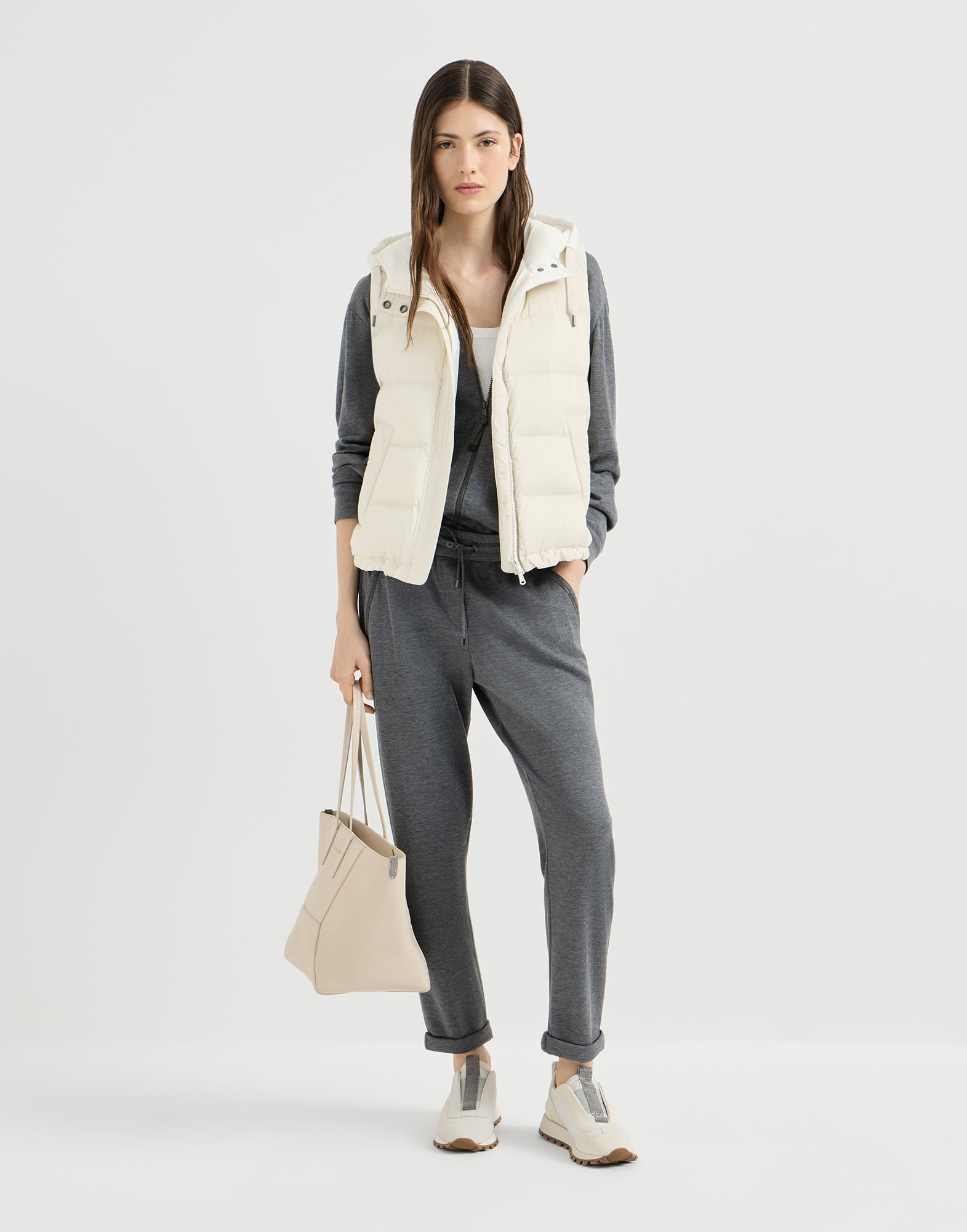 262WOUTFITCS198 image number 0