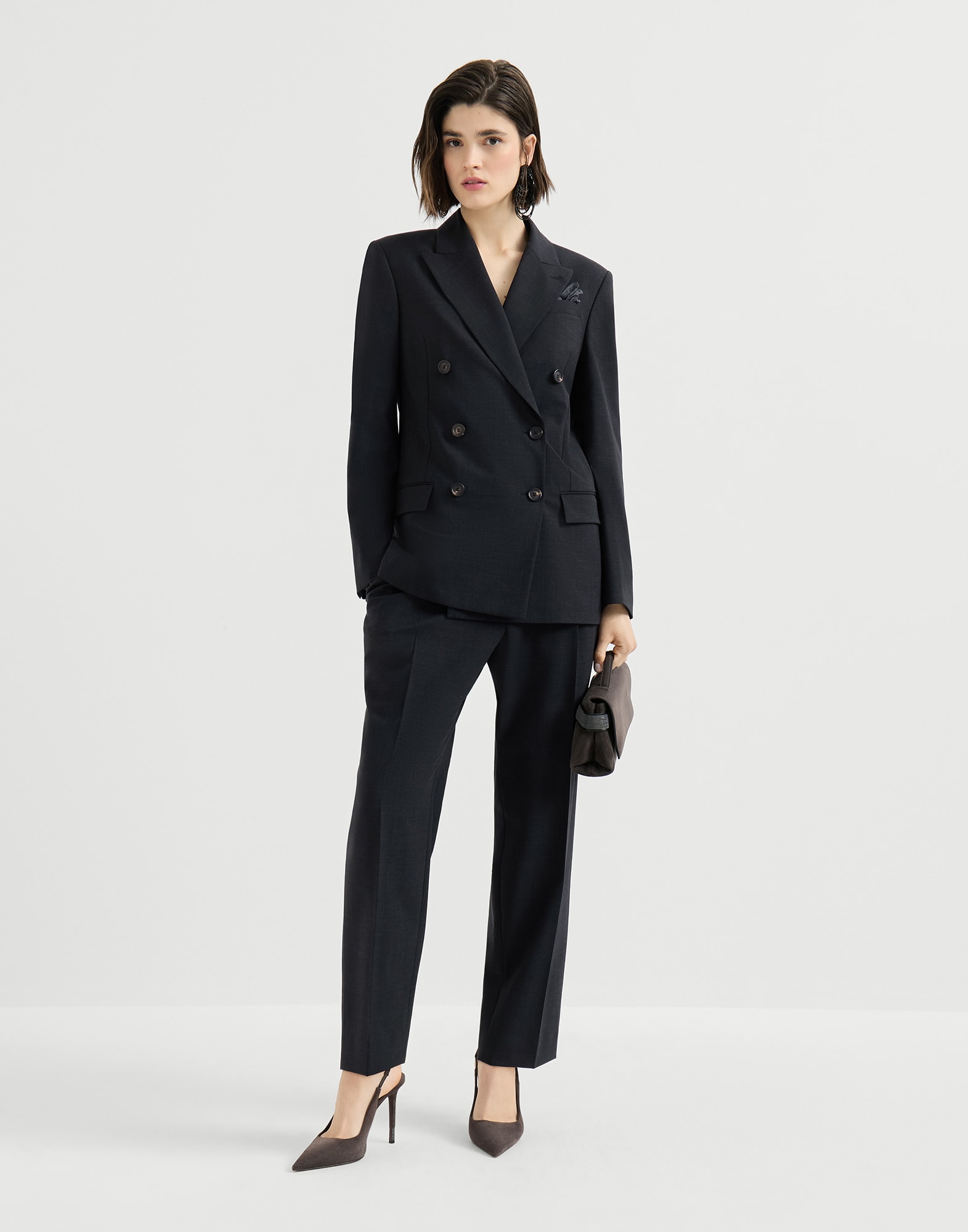 262WOUTFITCS245 image number 0