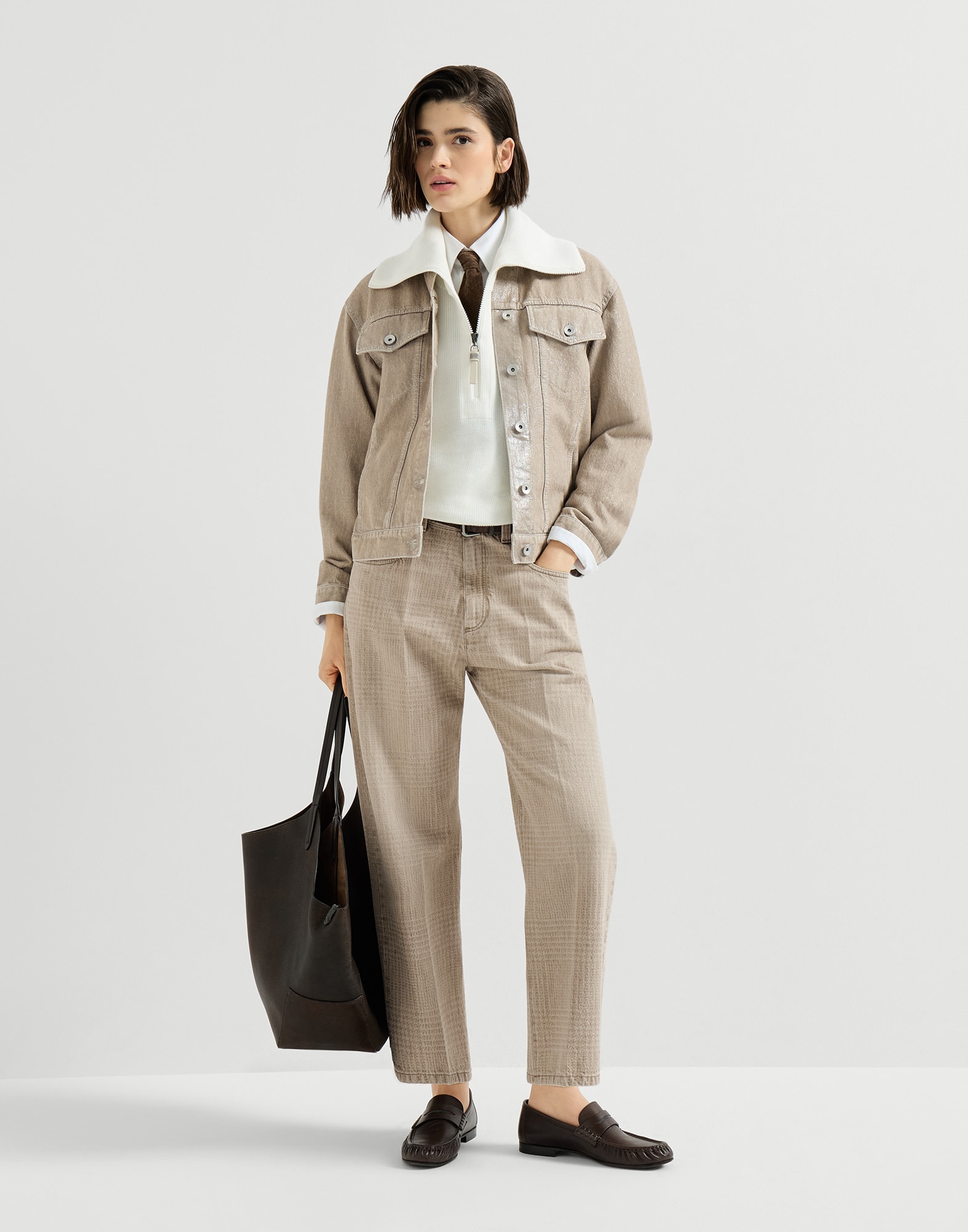 262WOUTFITCS64 image number 0