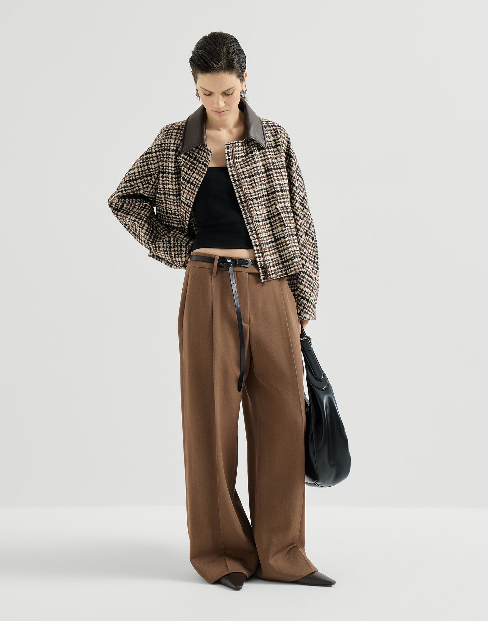 262WOUTFITCS105 image number 0